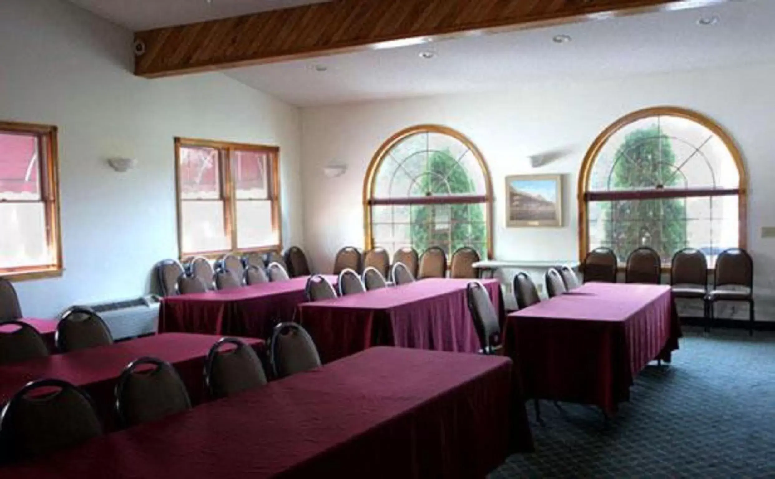 Business facilities in Landmark Motor Inn