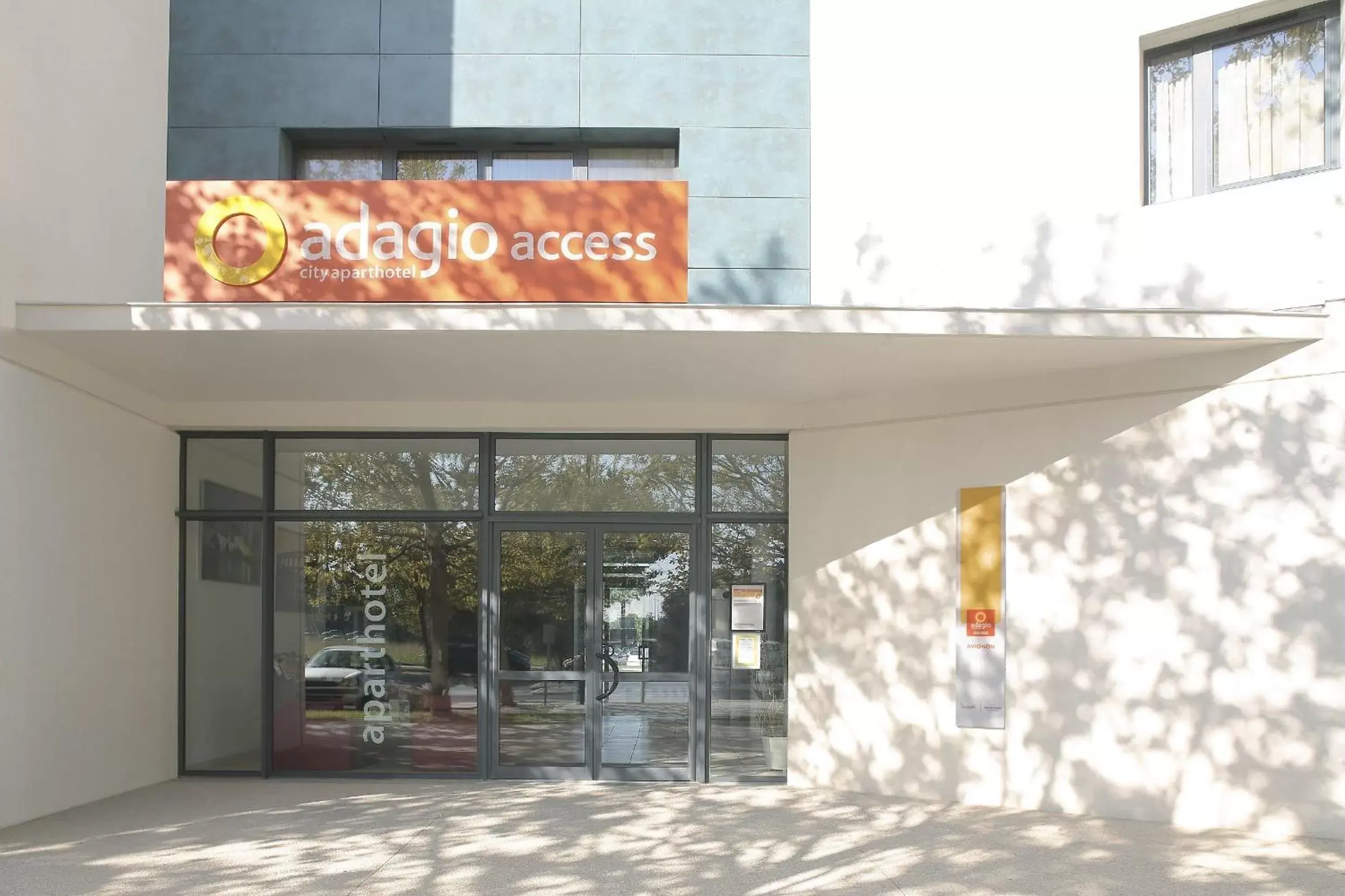 Facade/entrance in Aparthotel Adagio Access Avignon