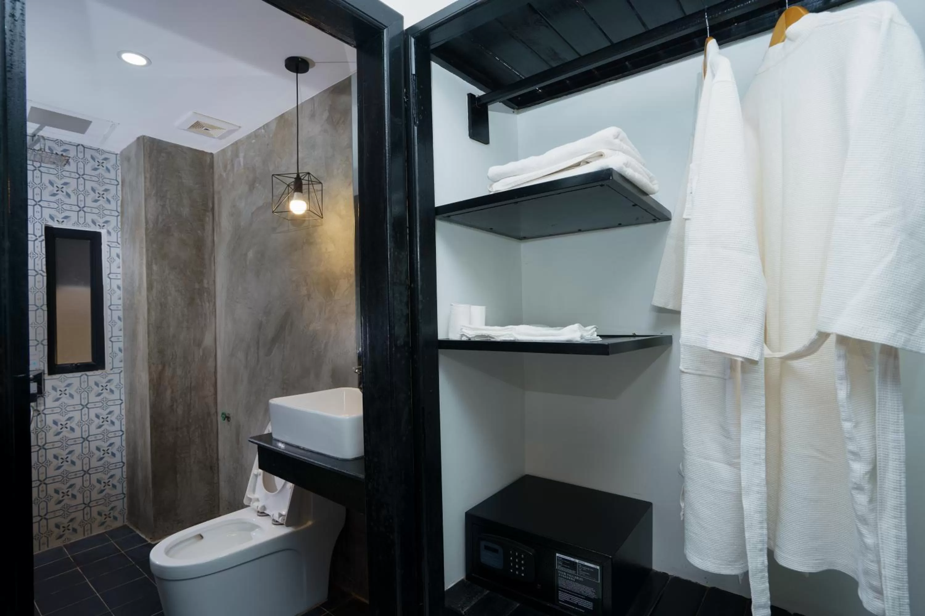 Bathroom in The Rabbit Hole Hotel & SPA