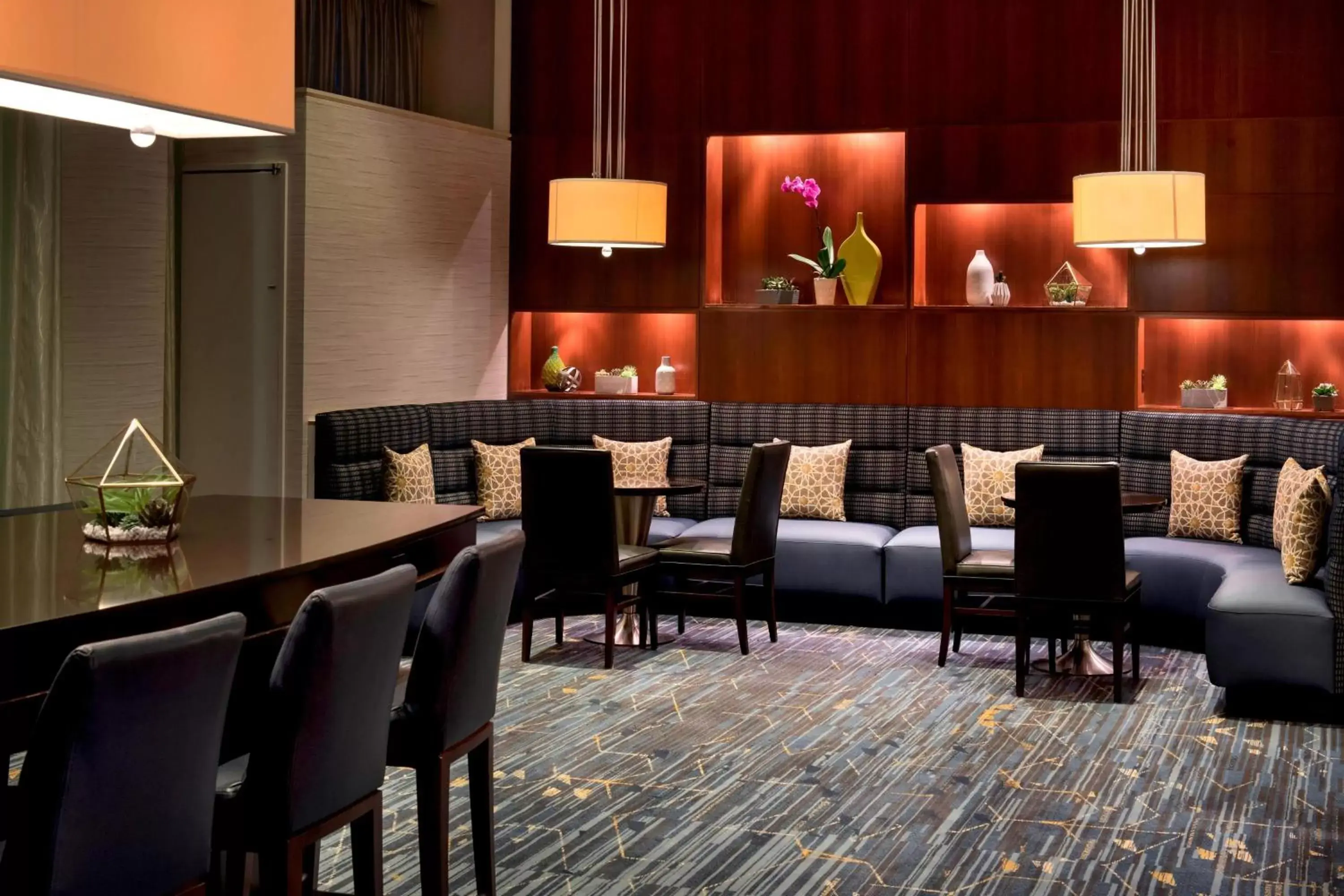 Lobby or reception, Restaurant/Places to Eat in BWI Airport Marriott