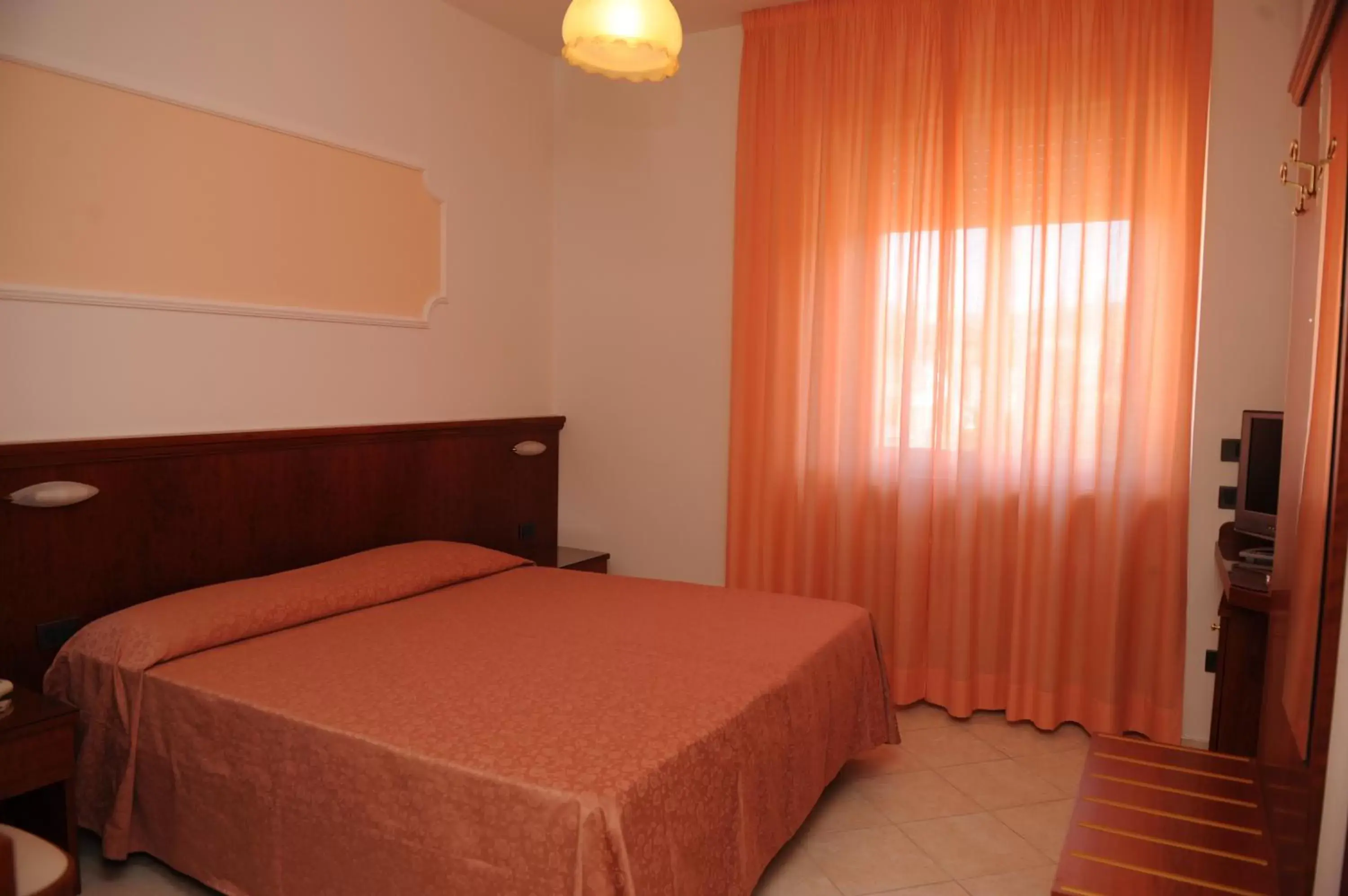 Bed in Grifone Hotel Ristorante