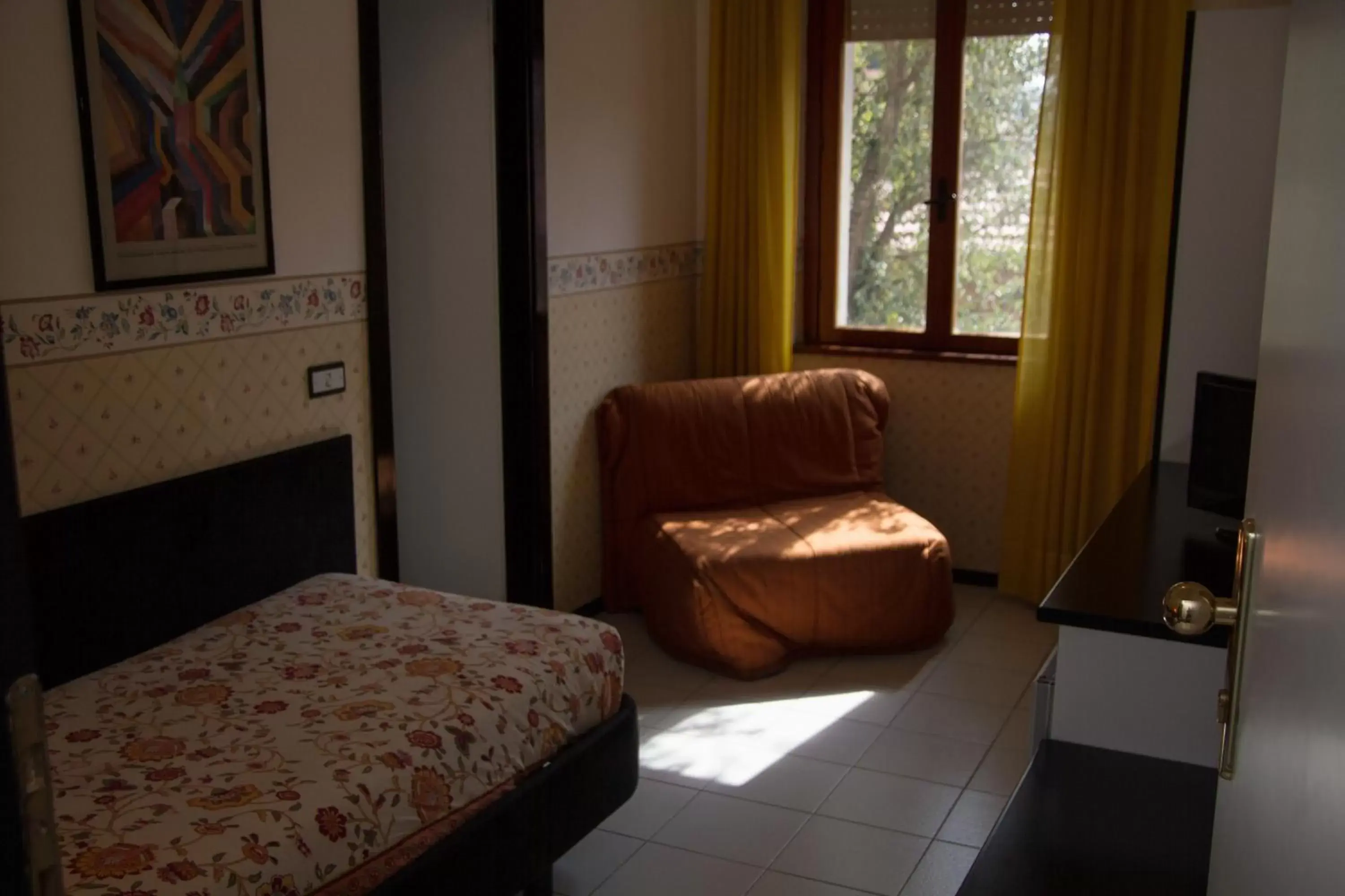 Photo of the whole room, Seating Area in Hotel Letizia