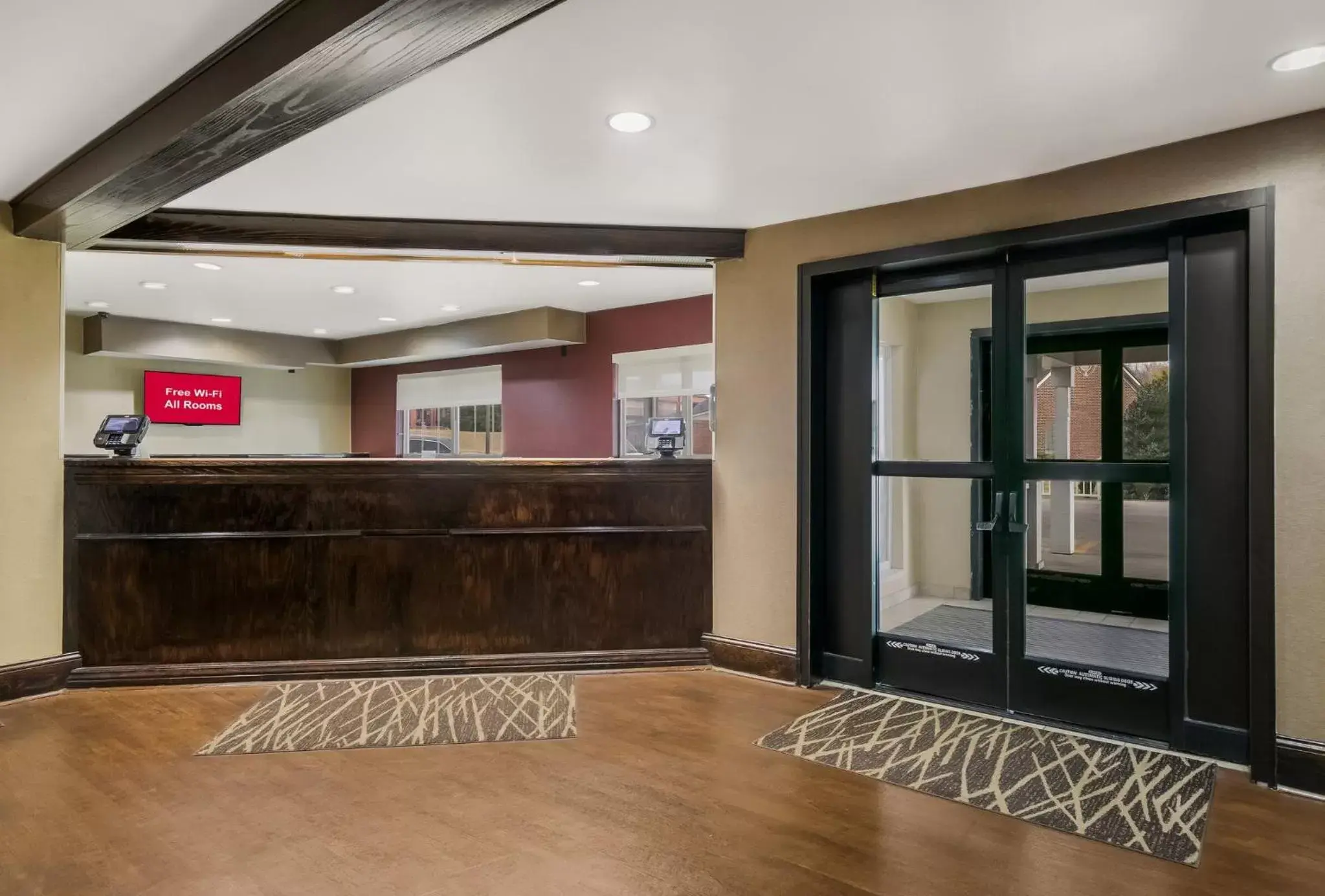 Lobby or reception in Red Roof Inn & Suites Knoxville East