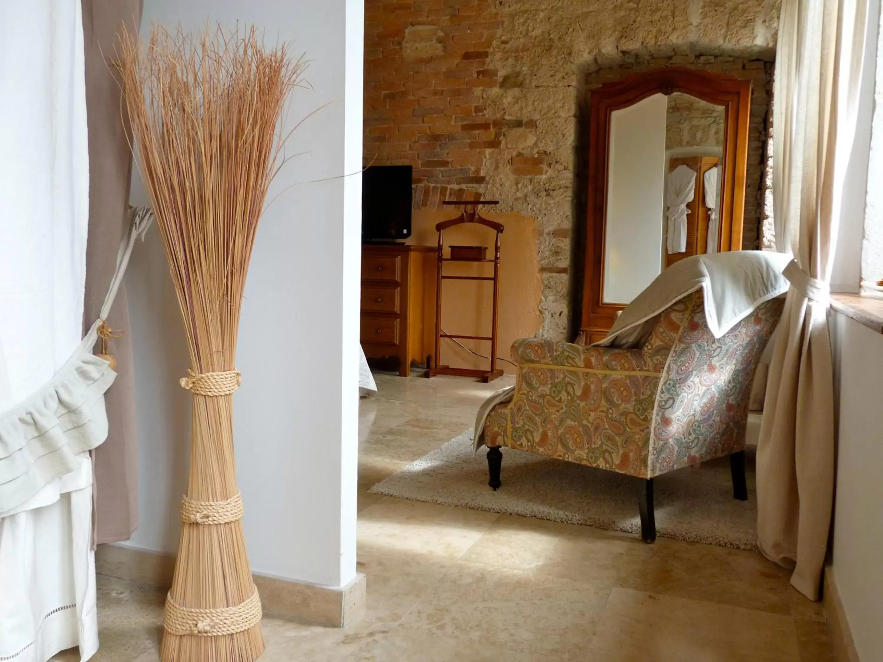 Bathroom, Seating Area in Domaine du Manoir