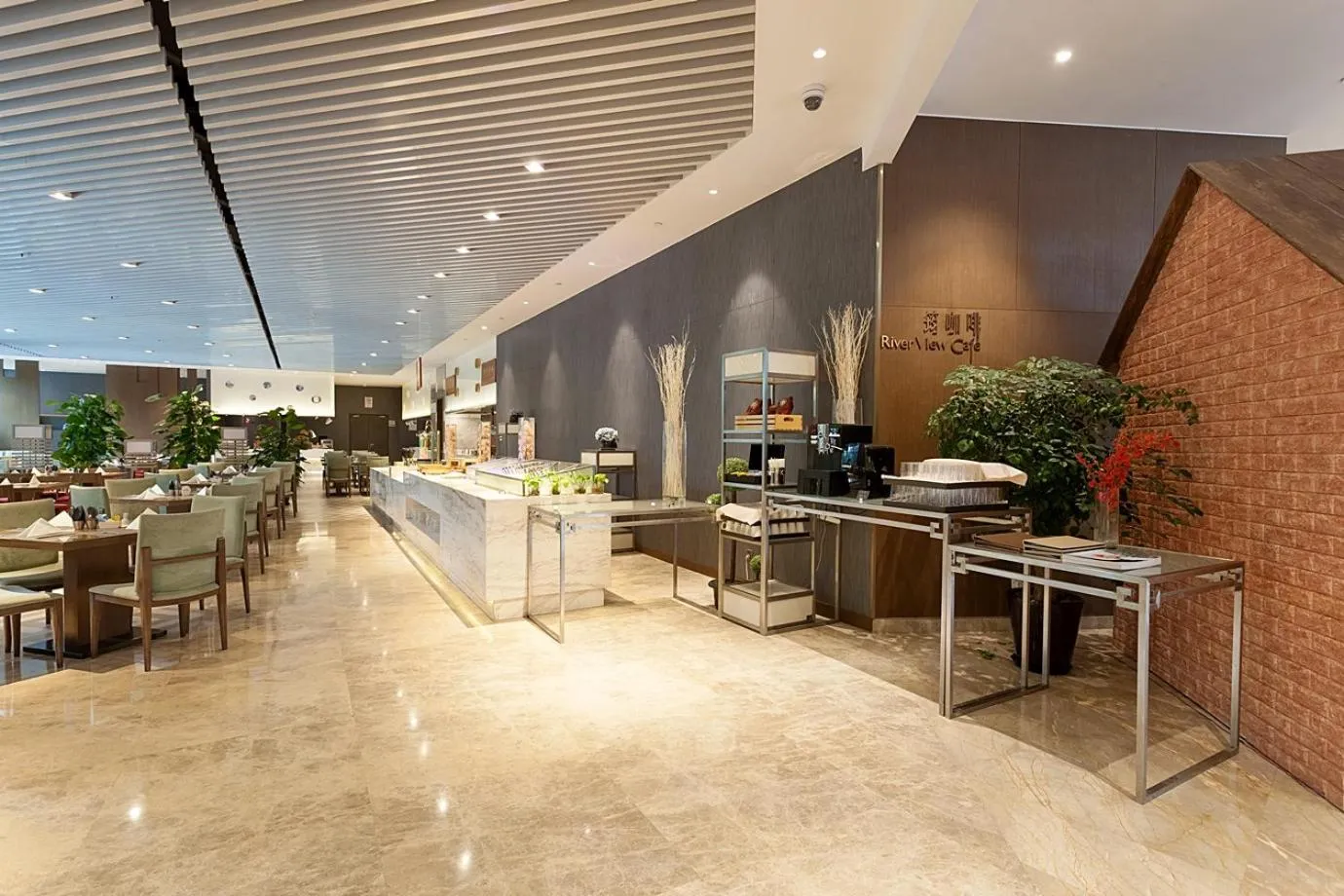 Restaurant/Places to Eat in Radisson Exhibition Center Shanghai