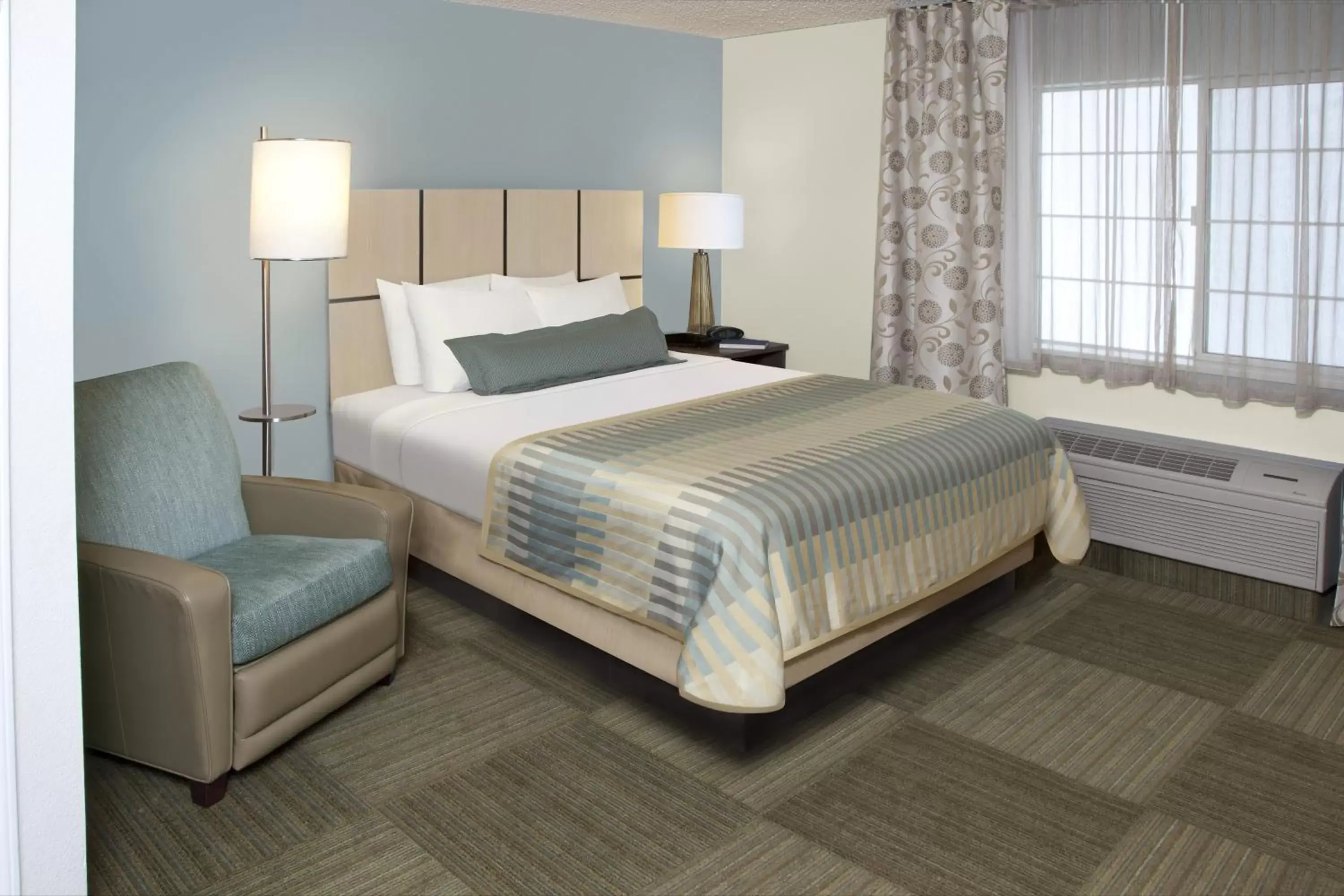 Photo of the whole room, Bed in Candlewood Suites Waco, an IHG Hotel