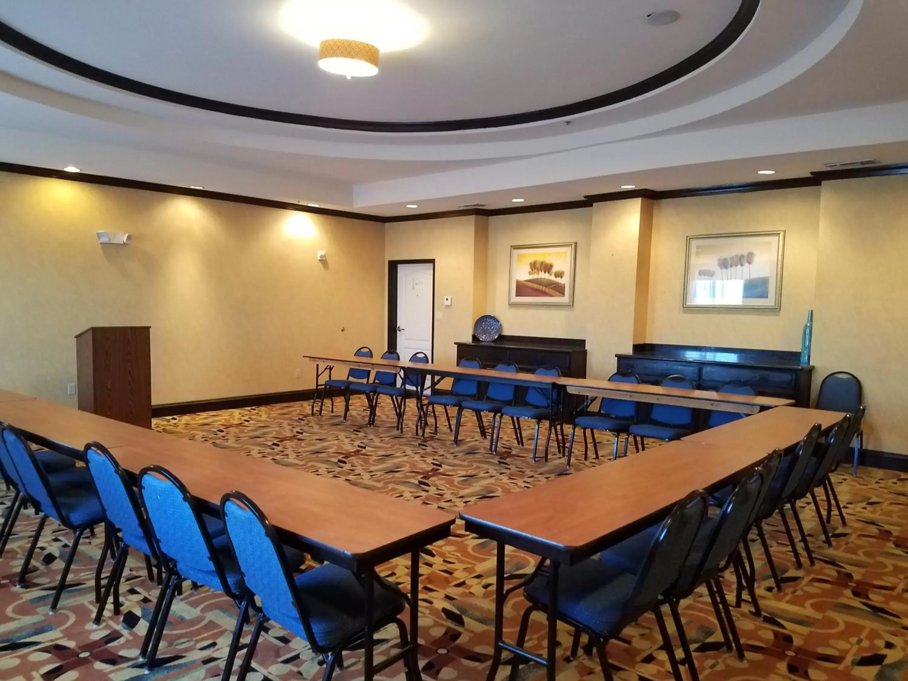 Meeting/conference room in Holiday Inn Express Hotel & Suites Royse City - RockwallRockwall - Royse City, an IHG Hotel