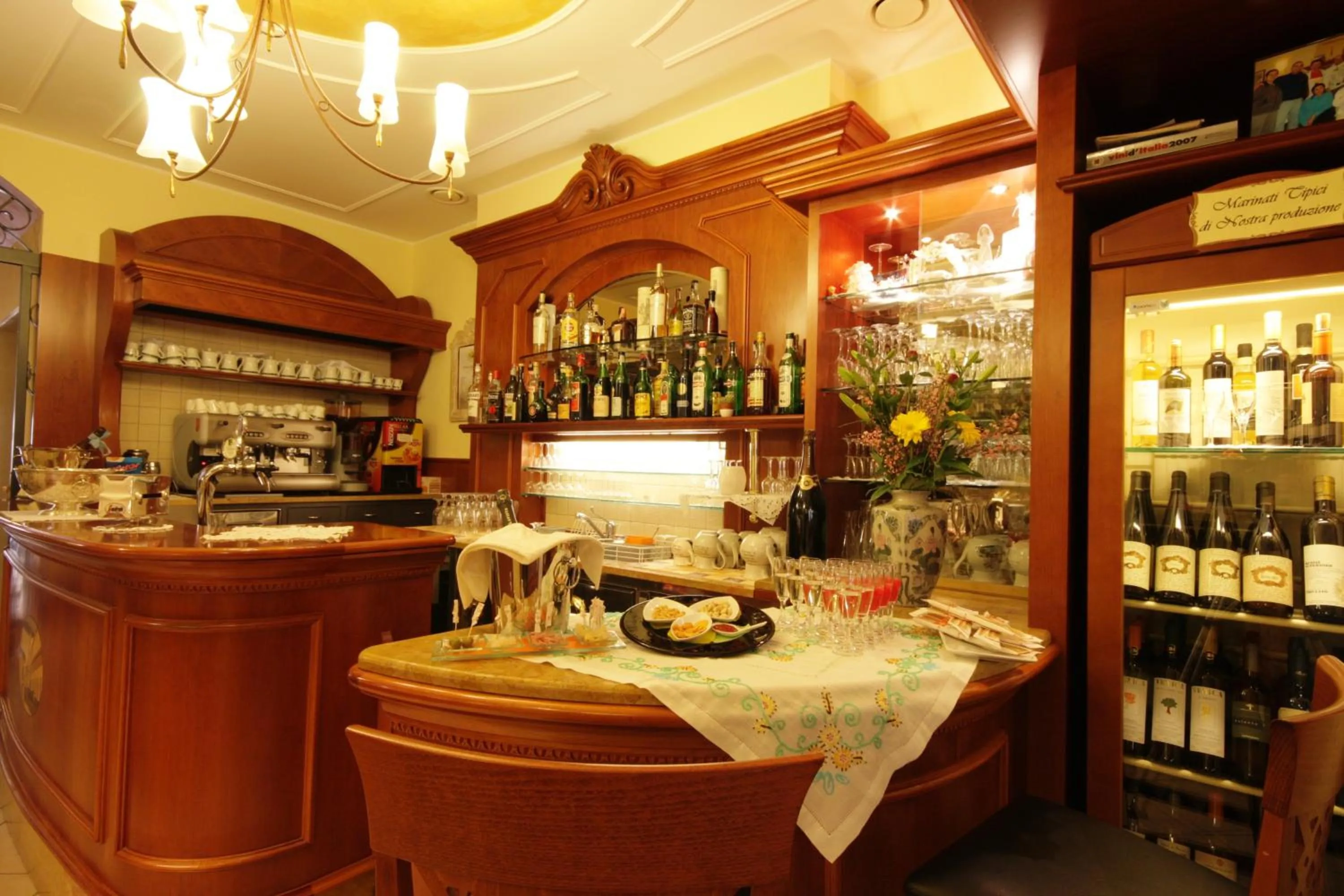 Lounge or bar in Locanda La Comacina