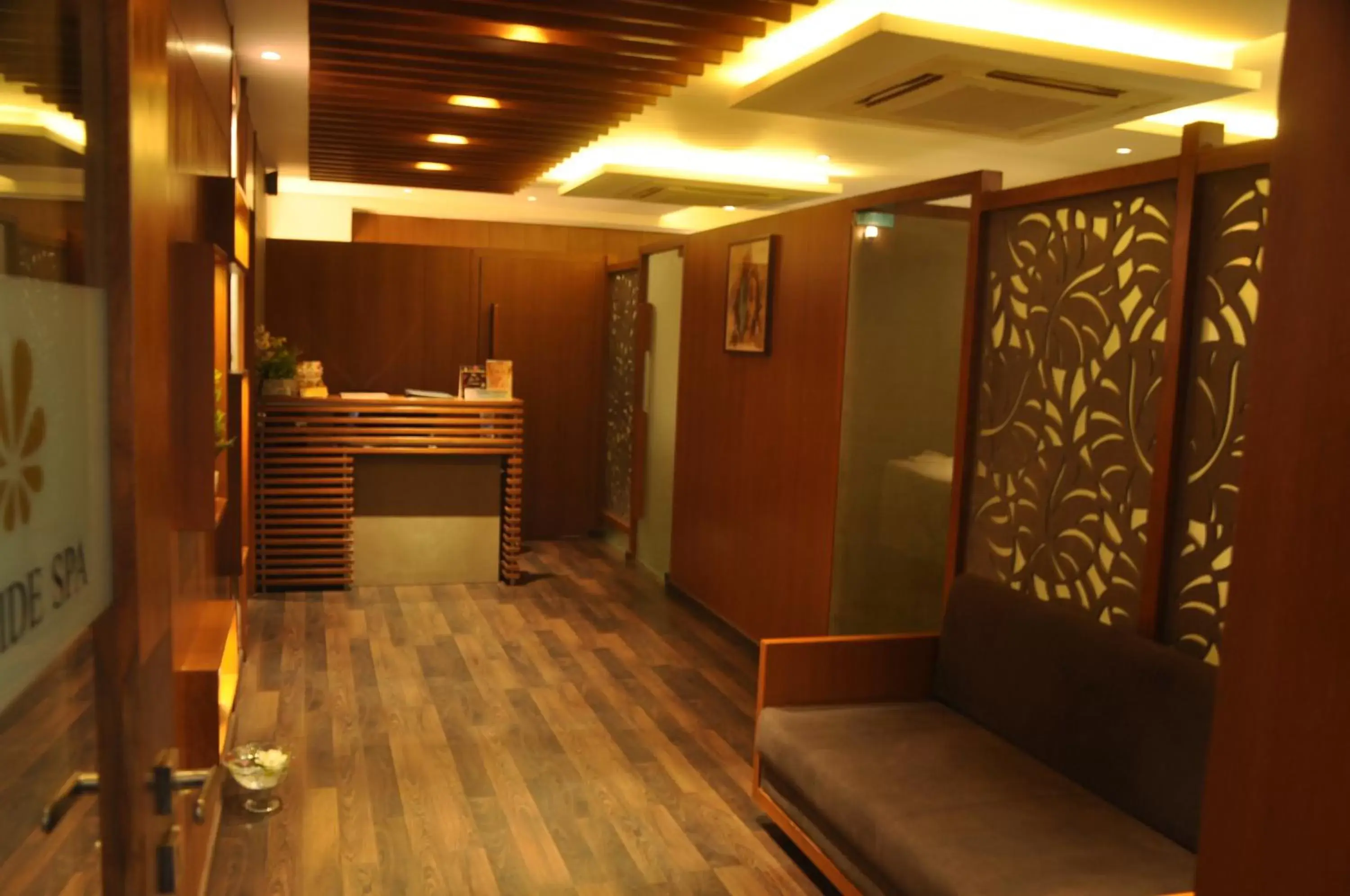 Spa and wellness centre/facilities, Lobby/Reception in The Gold Beach Resort