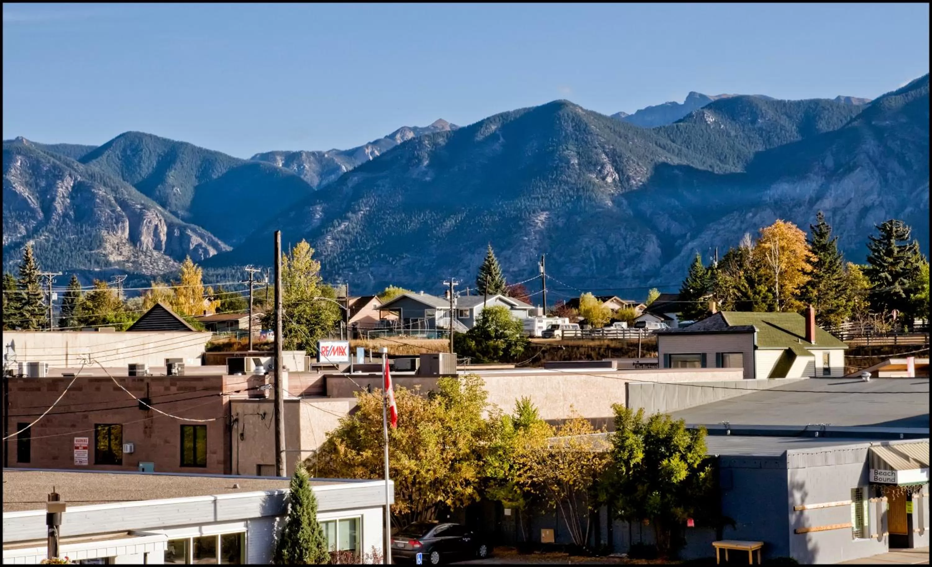 Day, Mountain View in The Canterbury Inn of Downtown Invermere