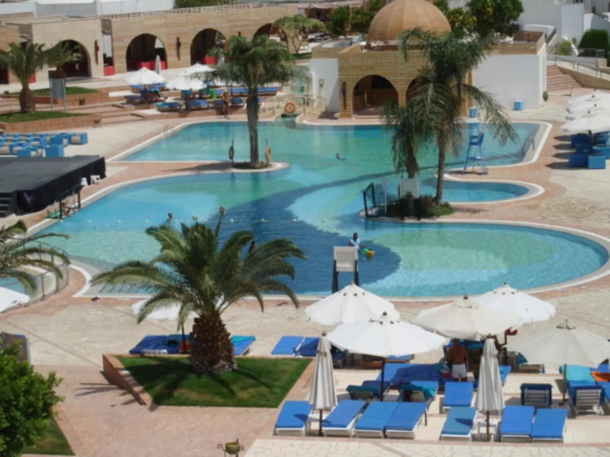 Swimming pool, Pool View in Mercure Hurghada Hotel