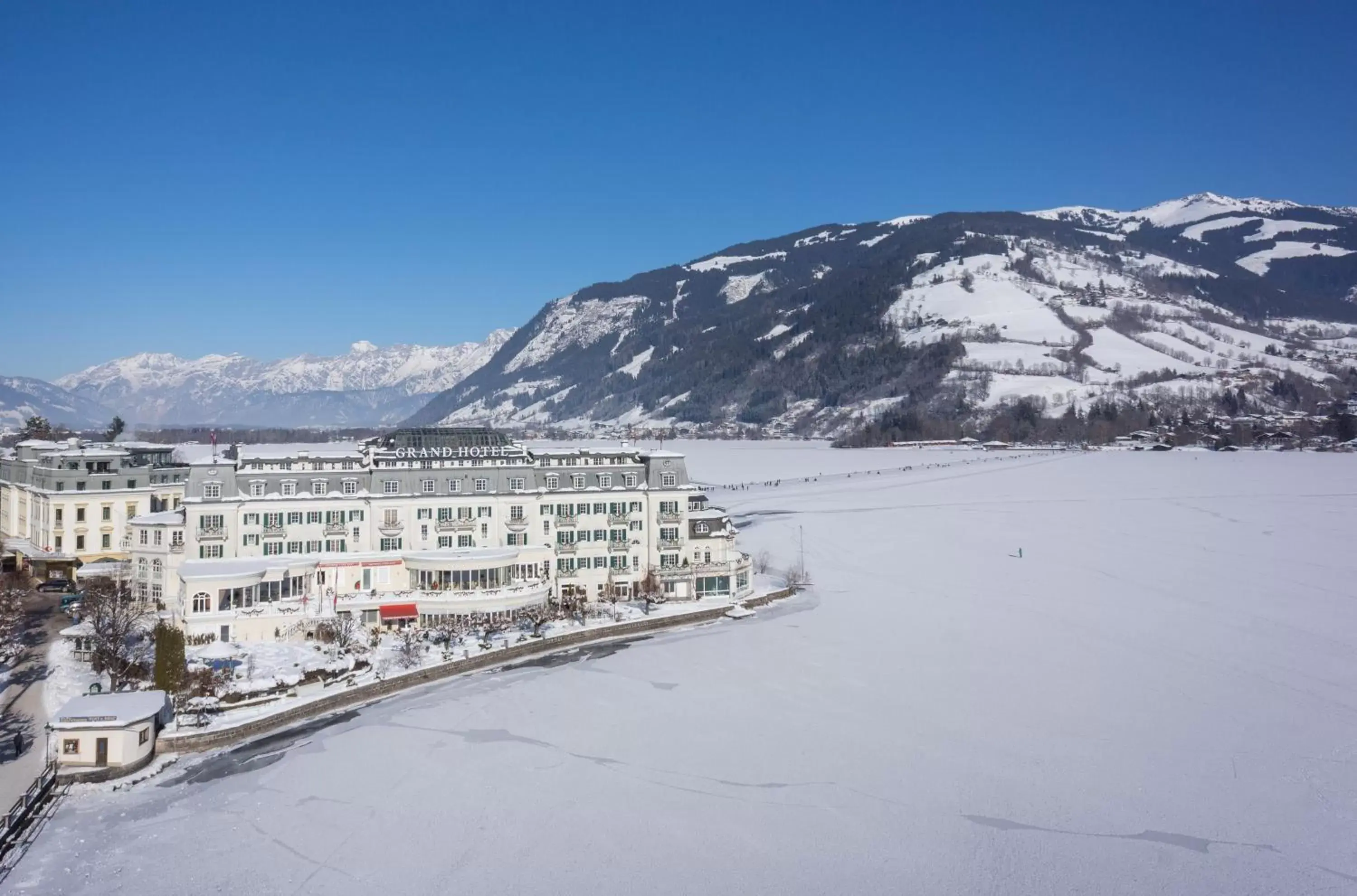 Lake view, Winter in Grand Hotel Zell am See