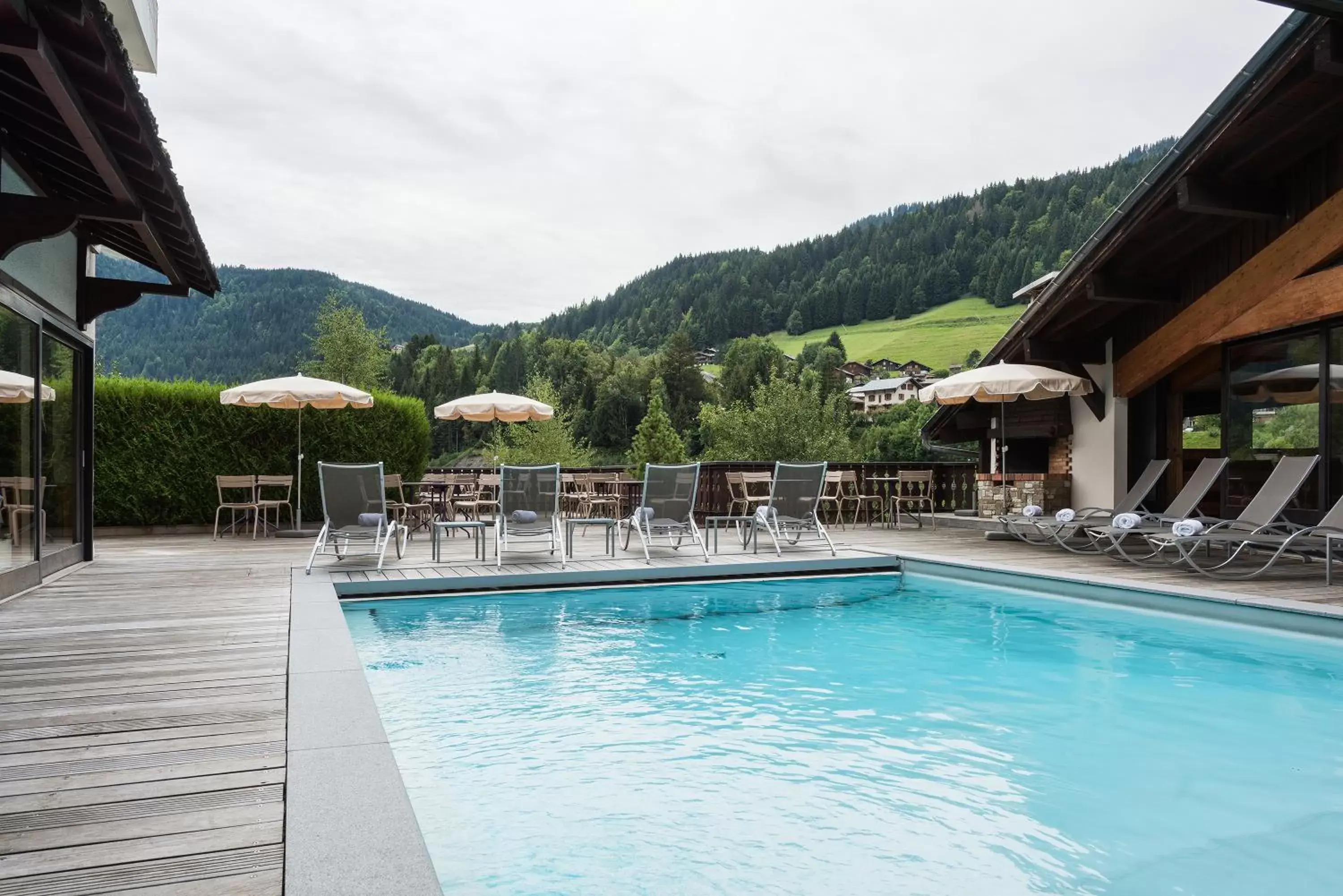 Balcony/Terrace, Swimming Pool in Hotel le Petit Dru