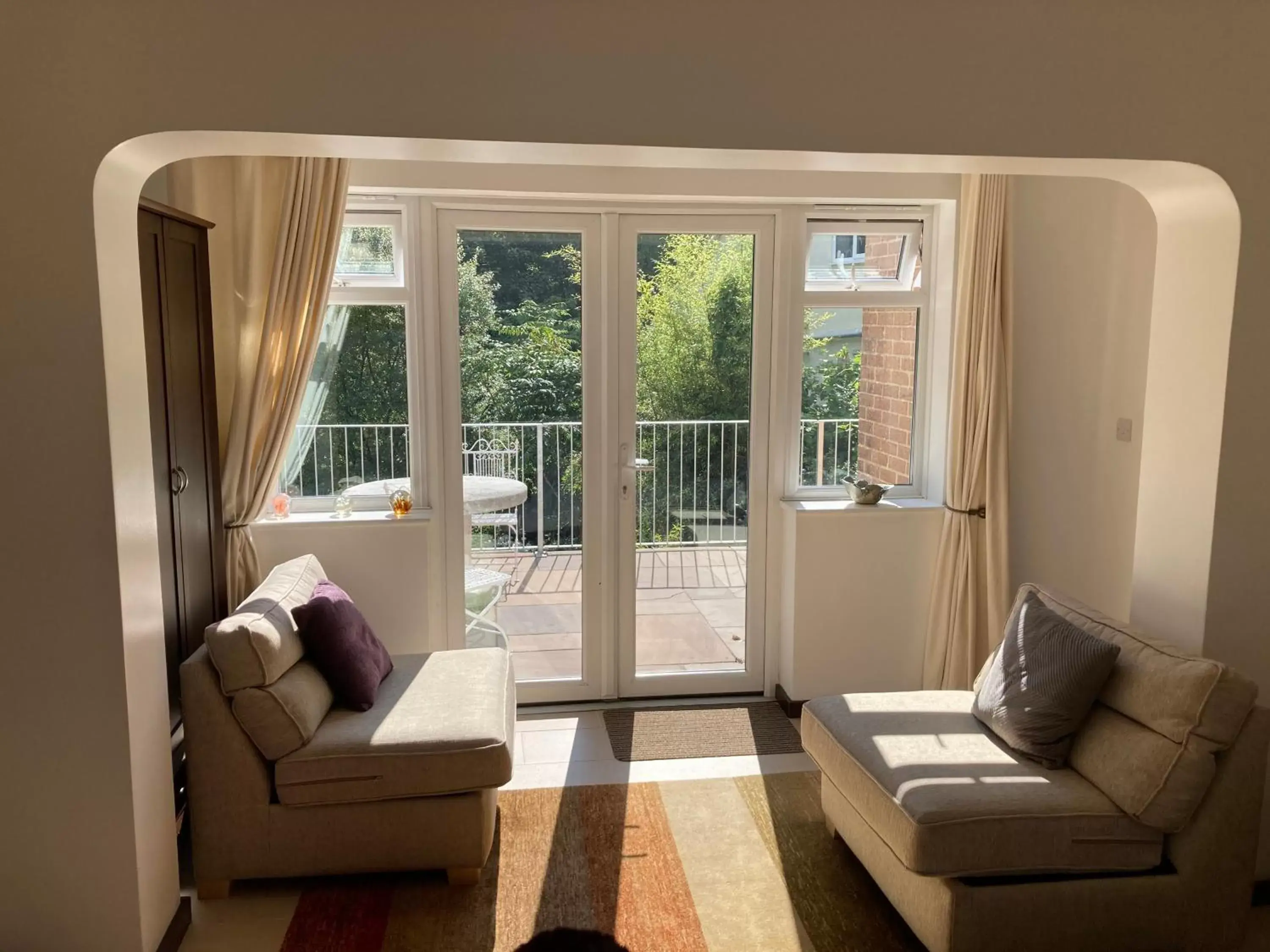 Seating Area in Woodland Views