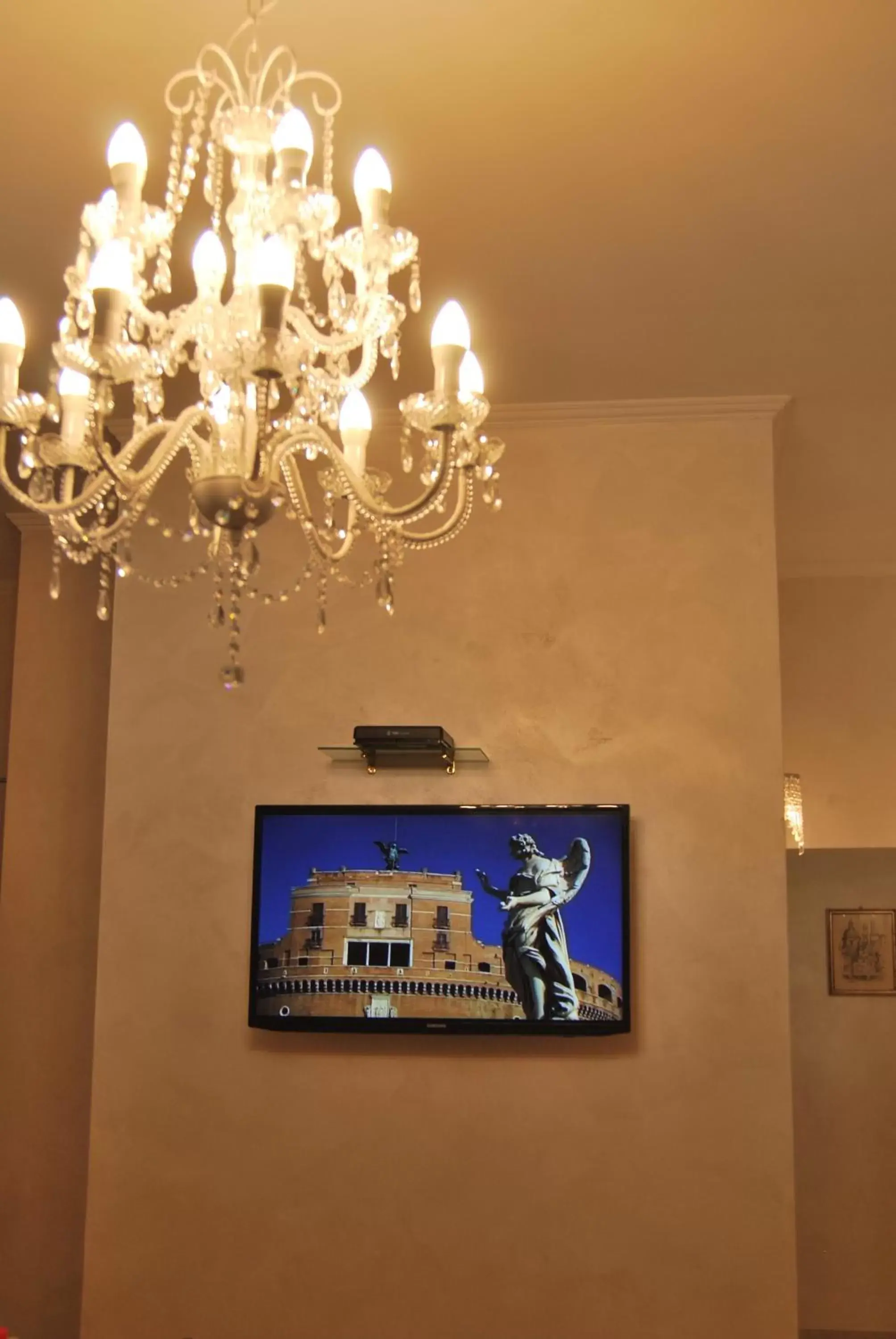 Decorative detail, TV/Entertainment Center in B&B Roma Royal Residence