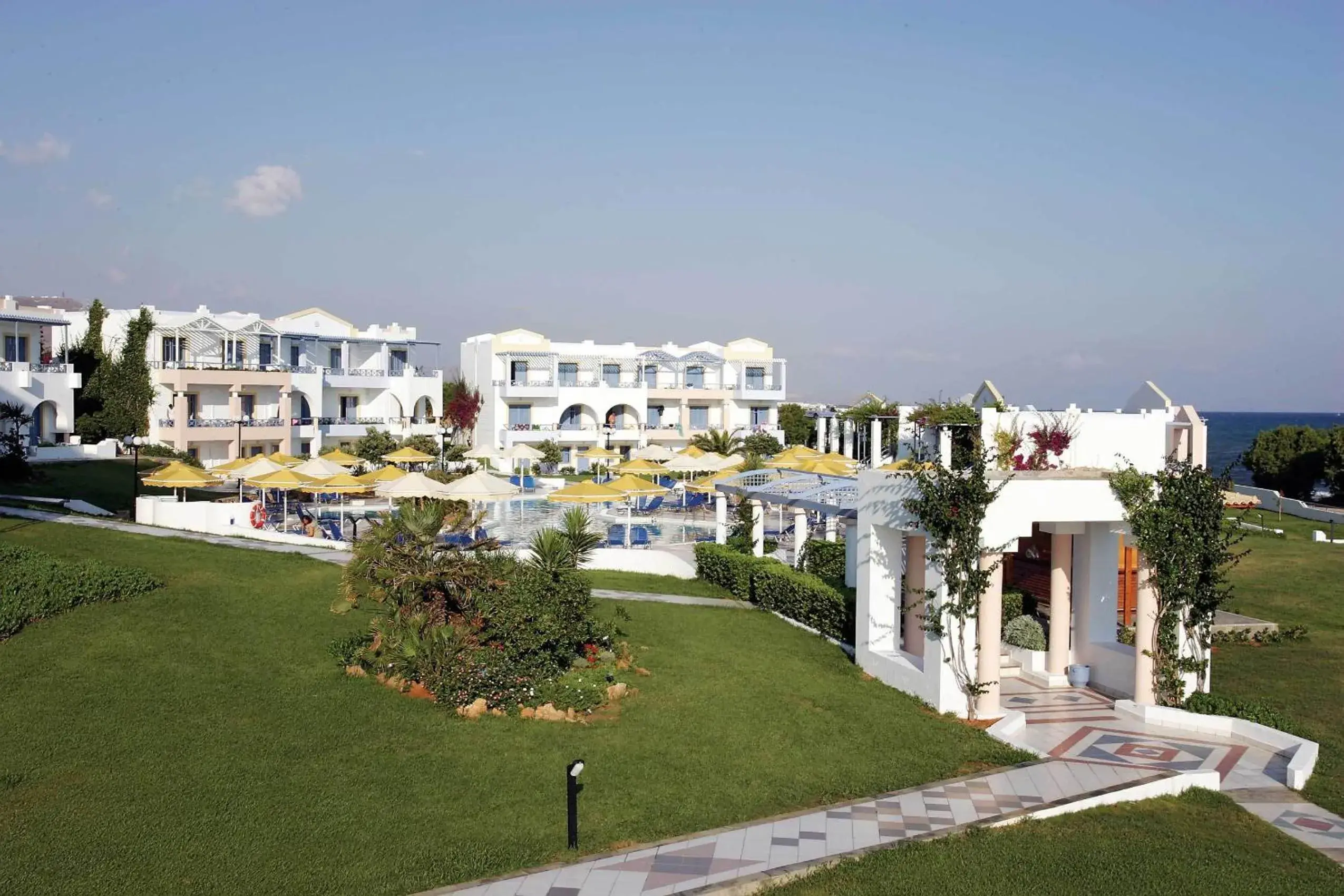 Facade/entrance in Serita Beach Hotel