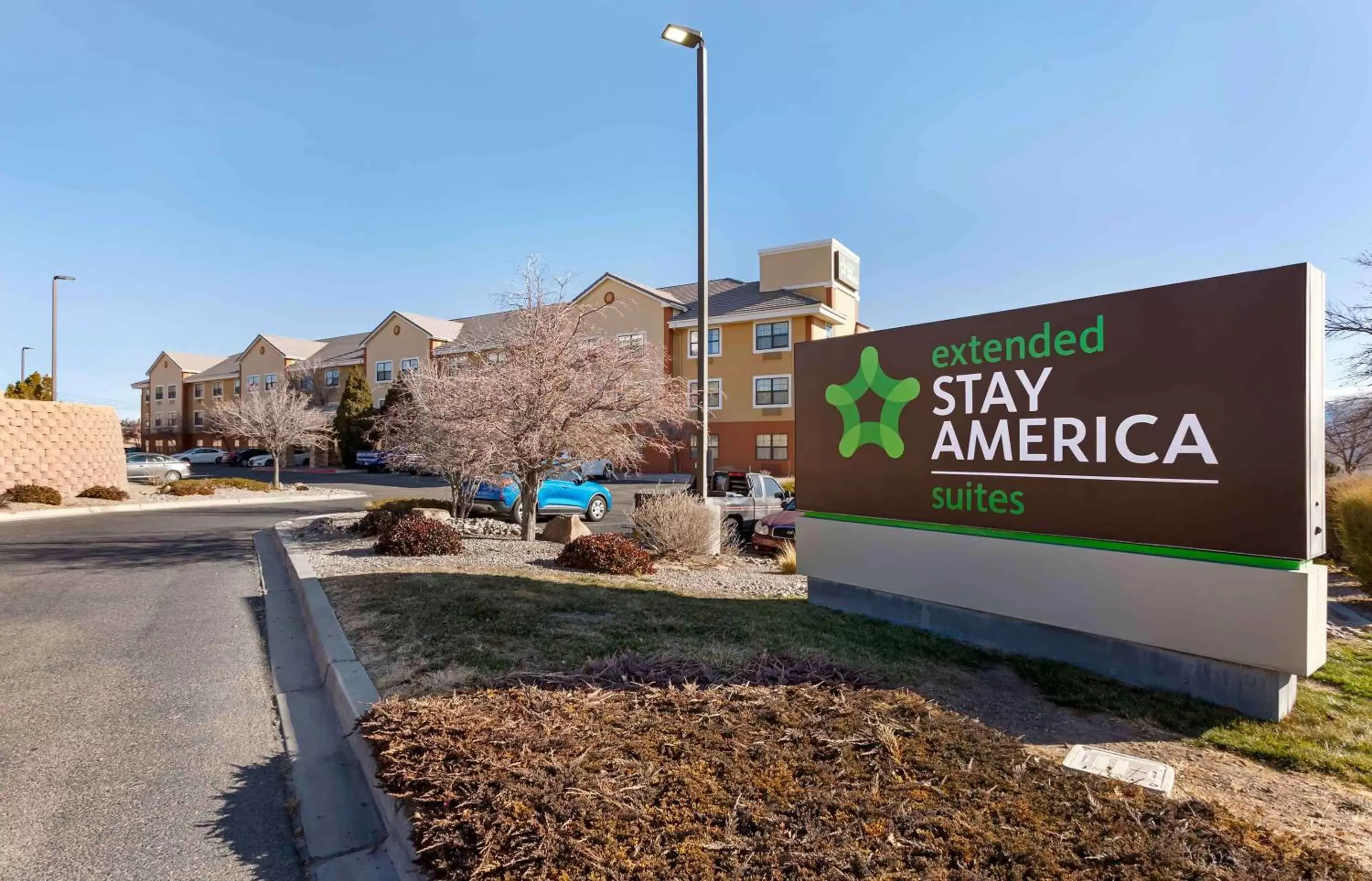 Property building in Extended Stay America Suites - Albuquerque - Rio Rancho