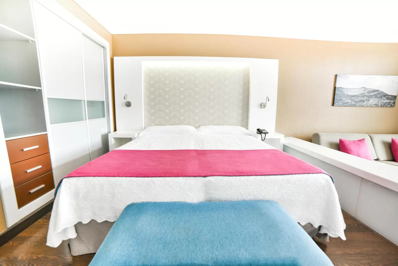 Bed in Hotel Beatriz Playa & Spa