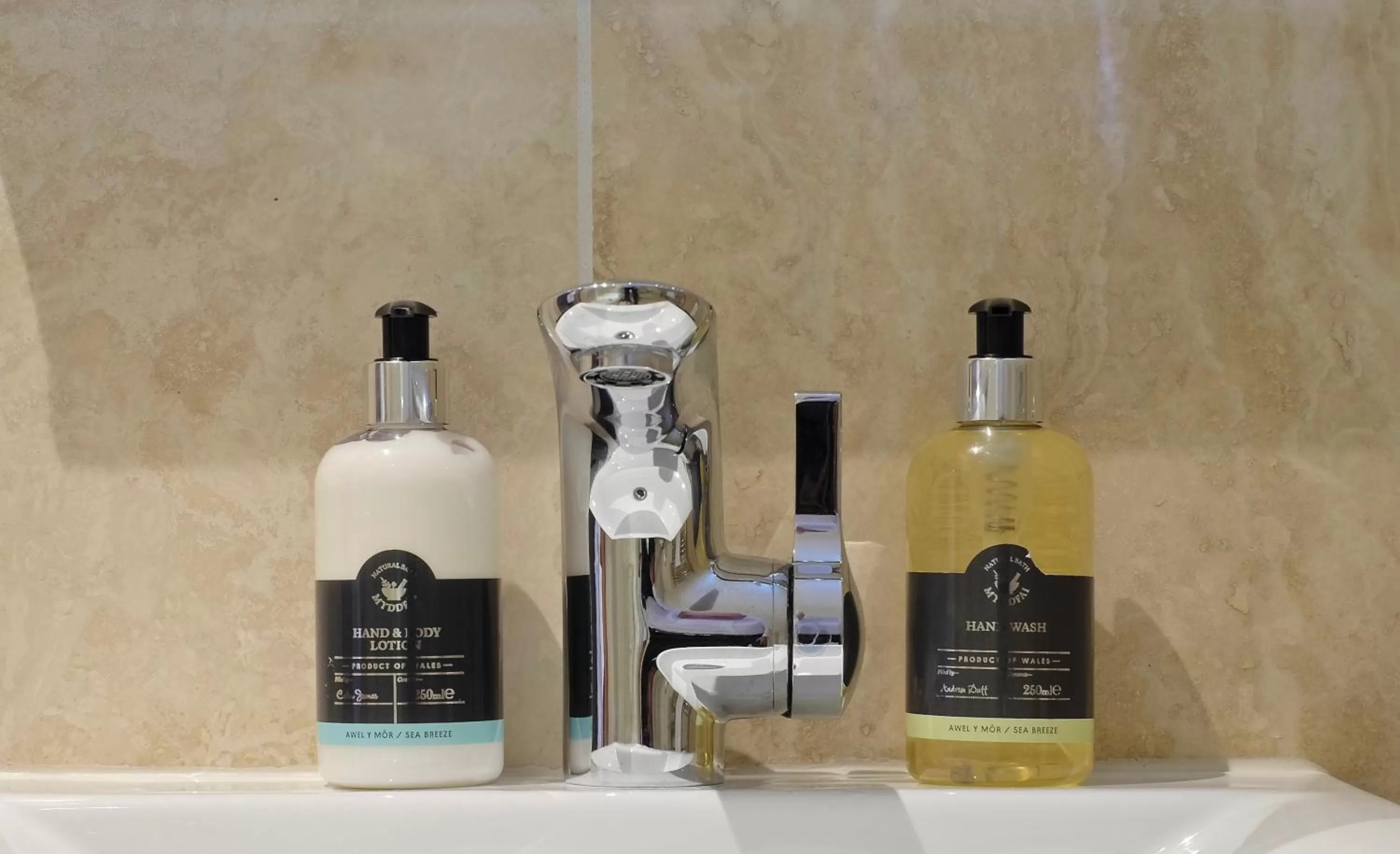 Bathroom in Canaston Oaks