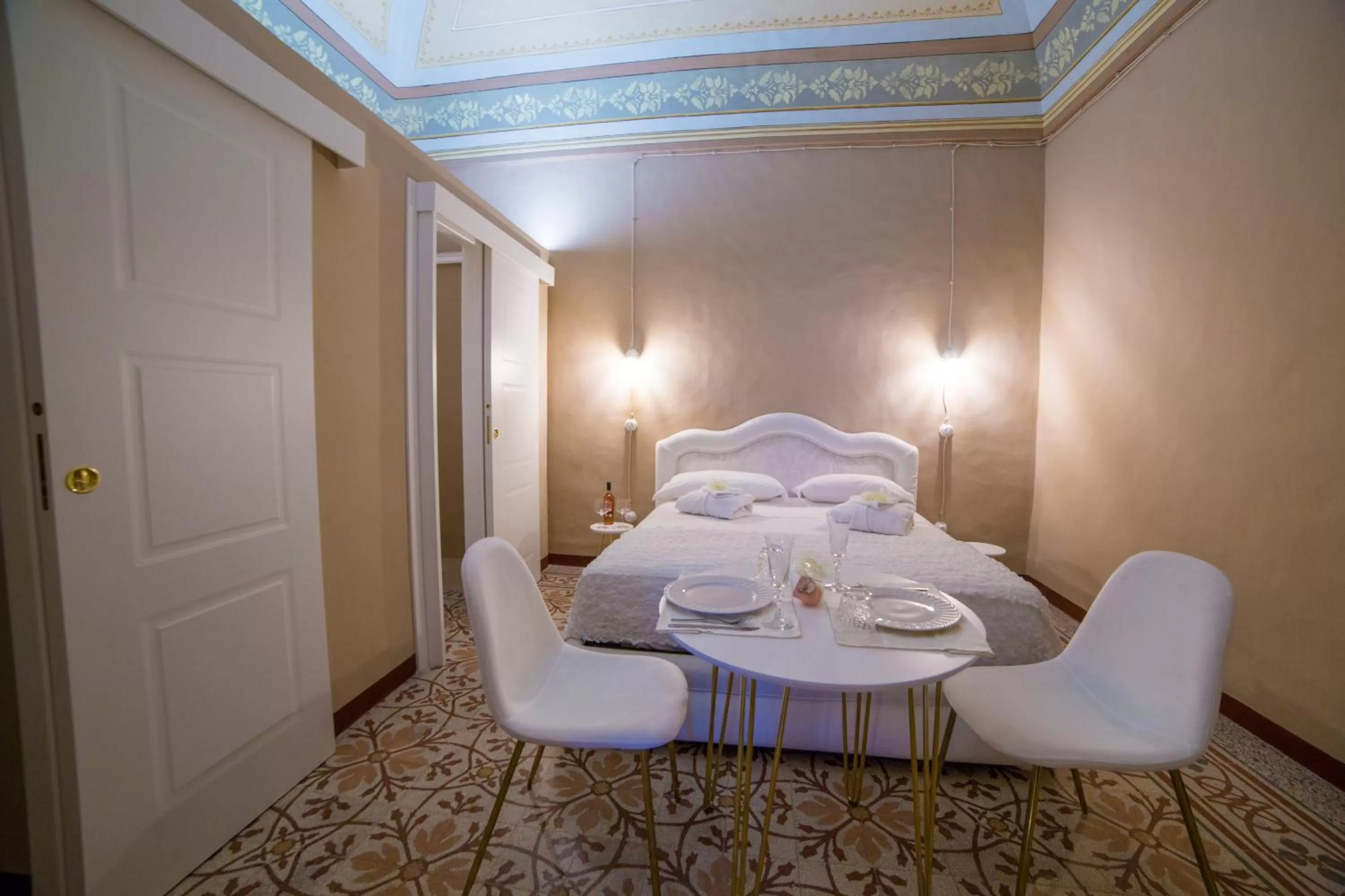 Bed in Dama Bianca Boutique Hotel Ostuni