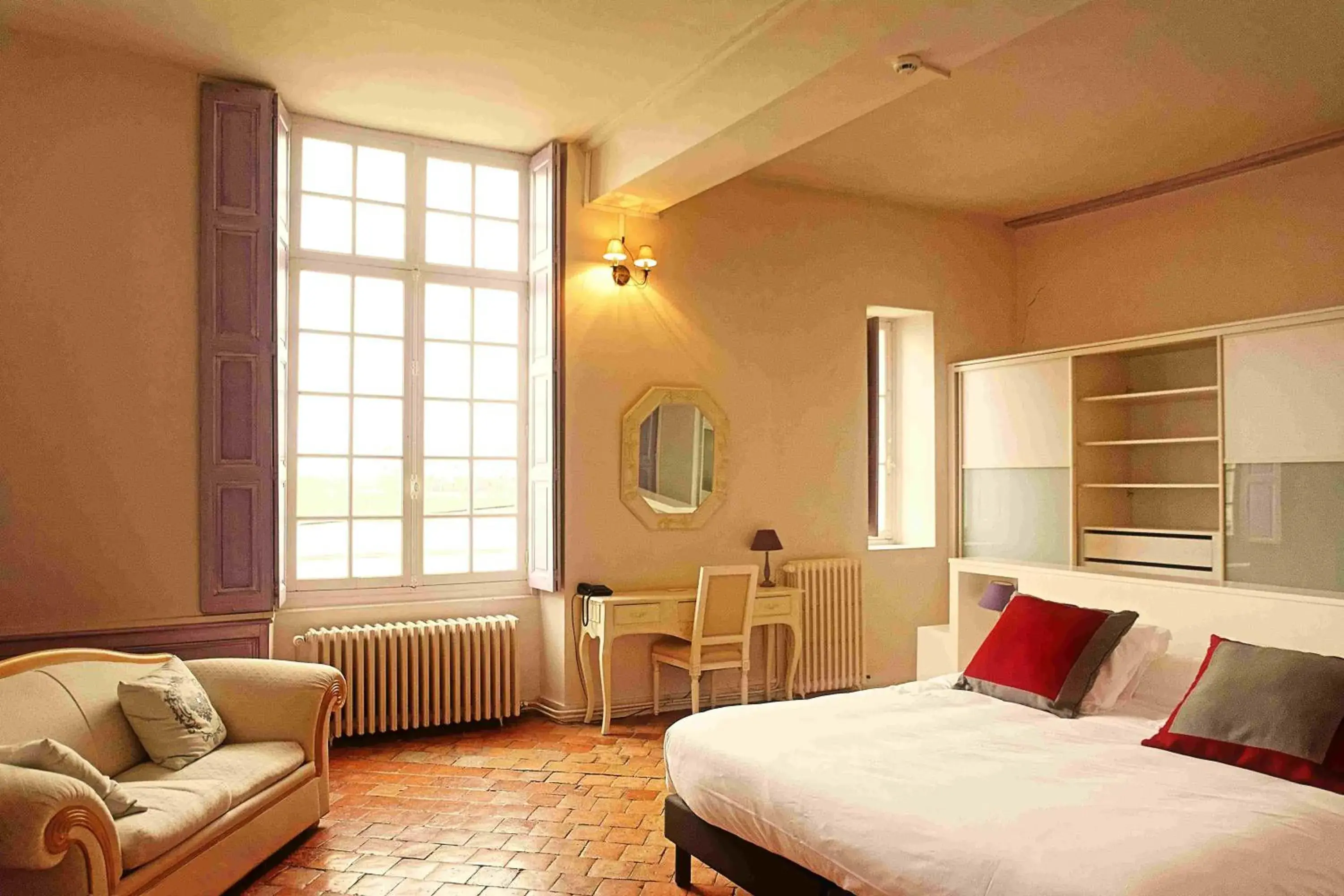 Day, Room Photo in Le Relais Louis XI