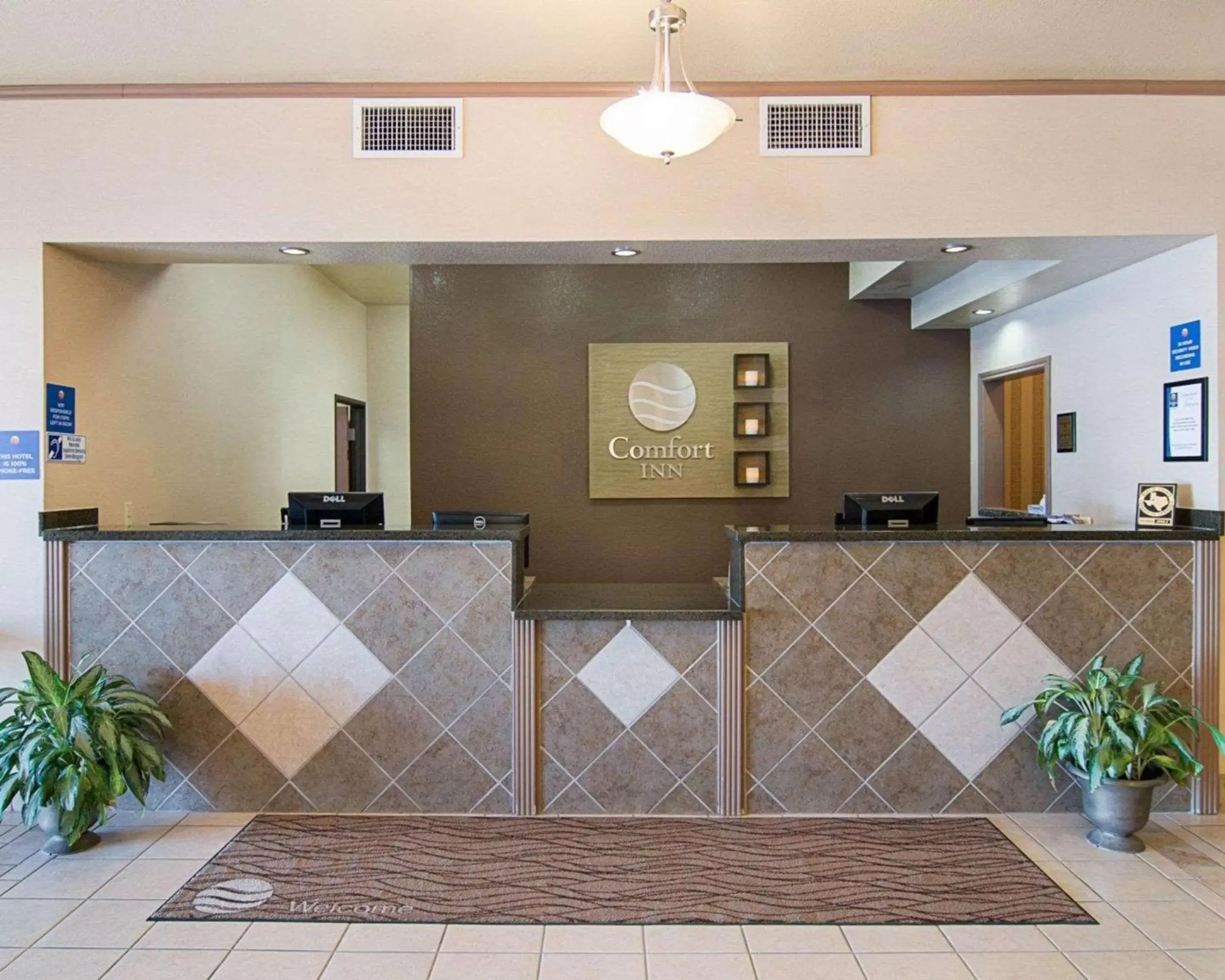 Lobby or reception, Lobby/Reception in Comfort Inn I-20 Midland Stanton