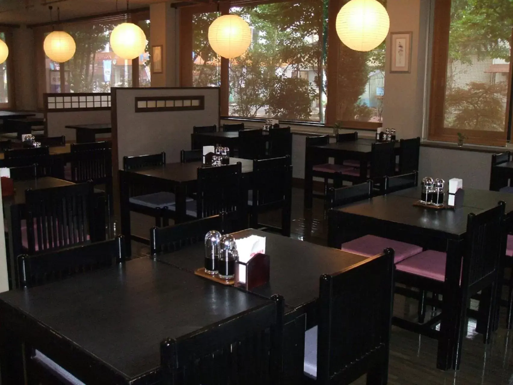 Restaurant/Places to Eat in Hotel Route-Inn Kakamigahara