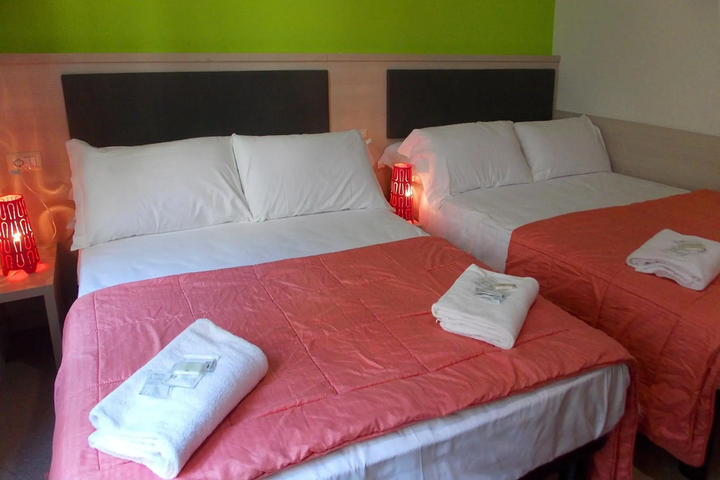 Bedroom, Bed in Hotel Midtown Milano