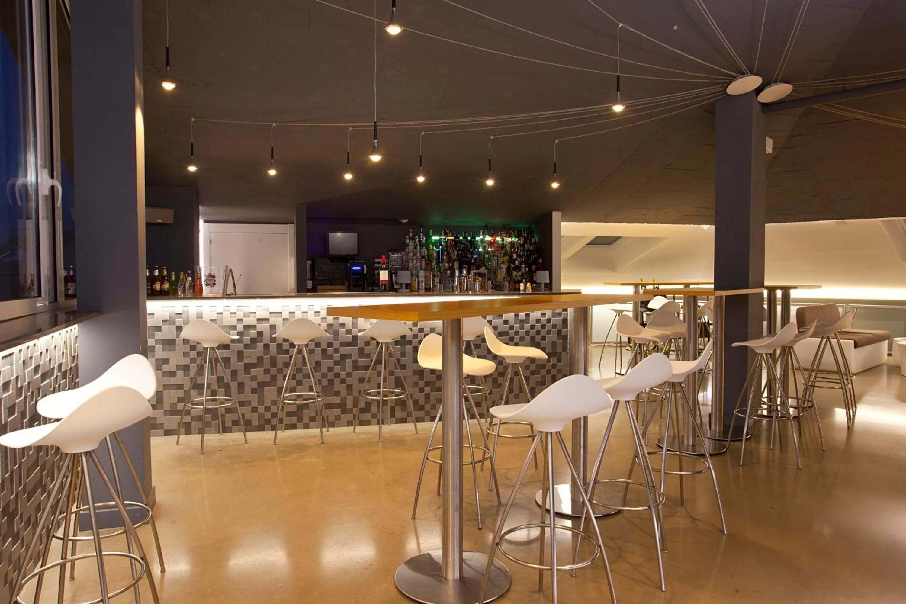 Hotel Pompaelo Plaza del Ayuntamiento & Spa