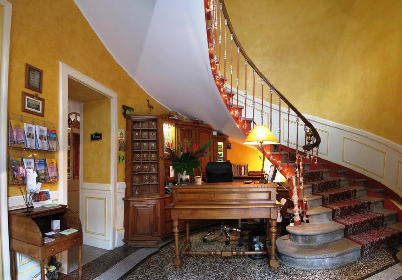 Day in Hôtel du Parc