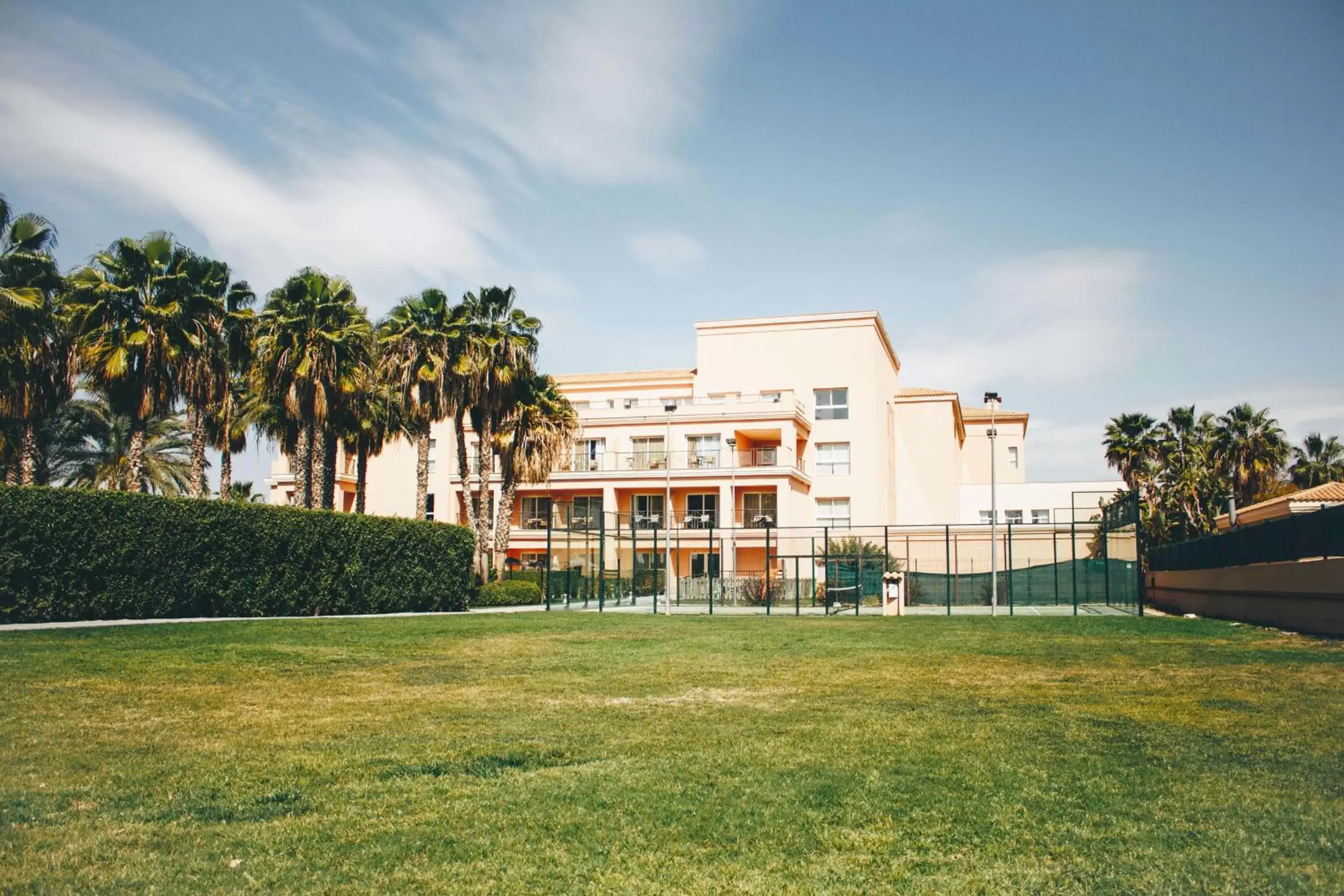Garden, Property Building in Hotel Alicante Golf