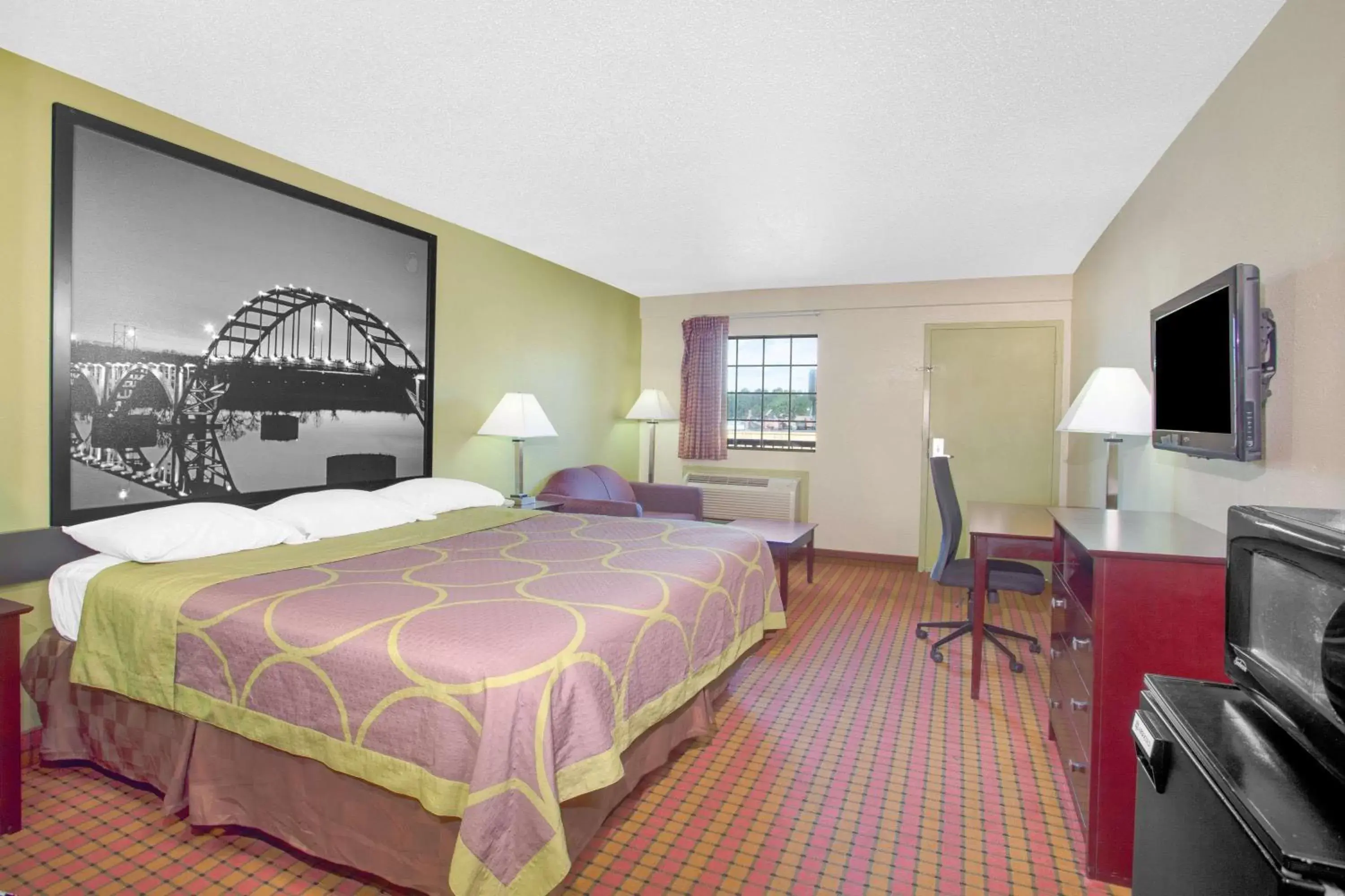 Photo of the whole room, Bed in Super 8 by Wyndham Monticello AR Photo of the whole room, Bed in Super 8 by Wyndham Monticello AR