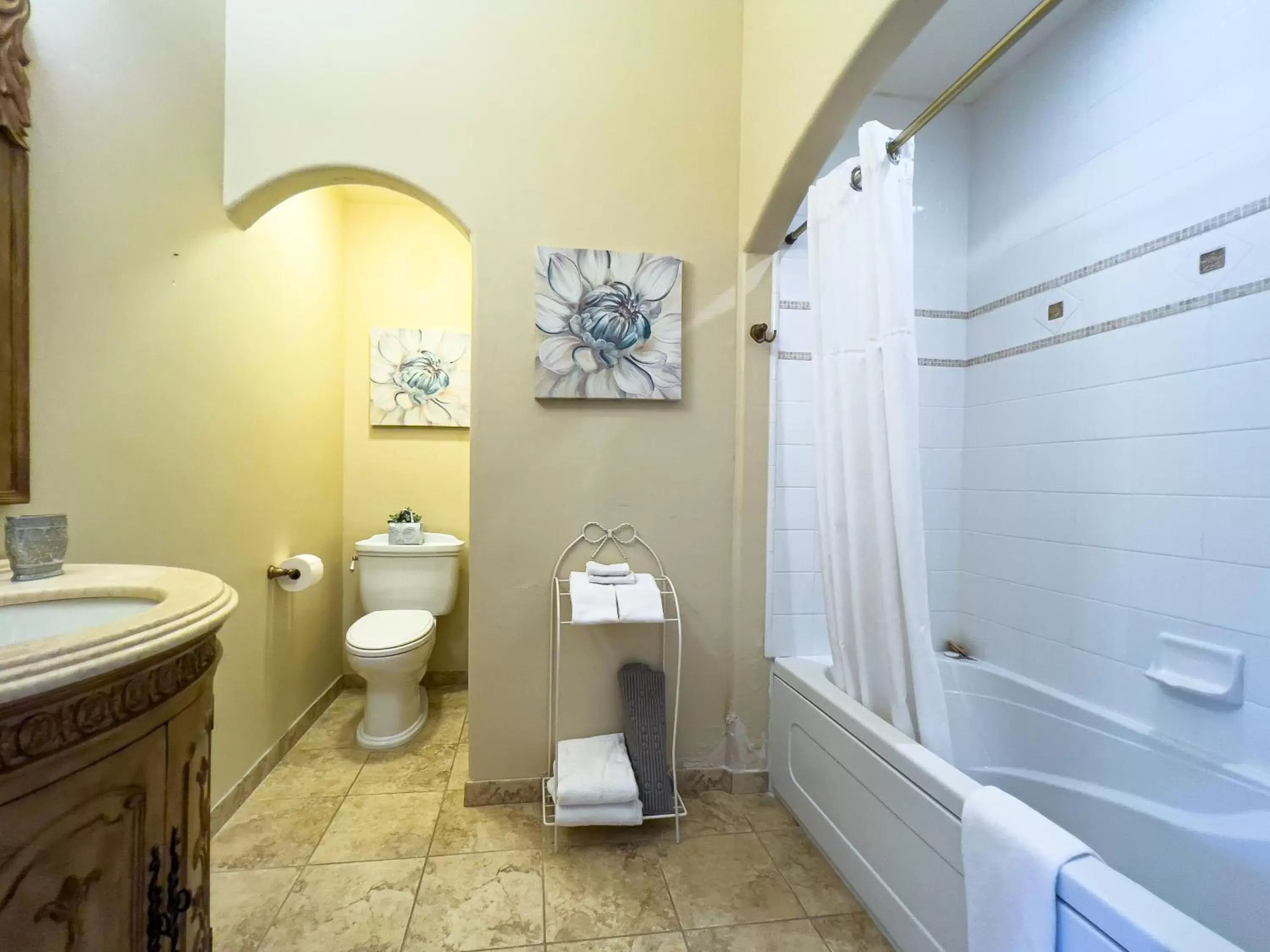 Toilet, Bathroom in Chateau Coralini