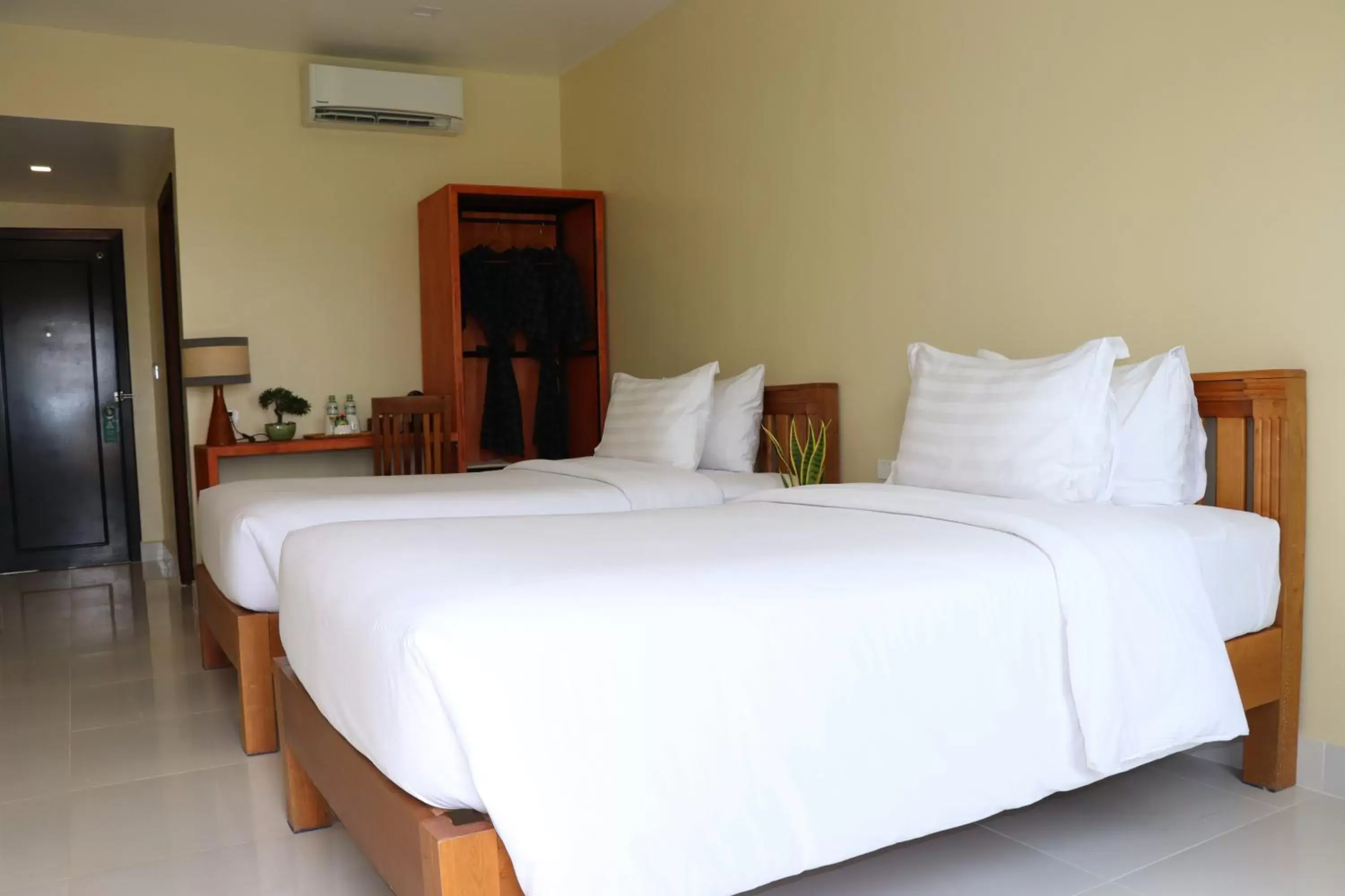 Property building, Bed in Landing Gold by Amatak Property building, Bed in Landing Gold by Amatak