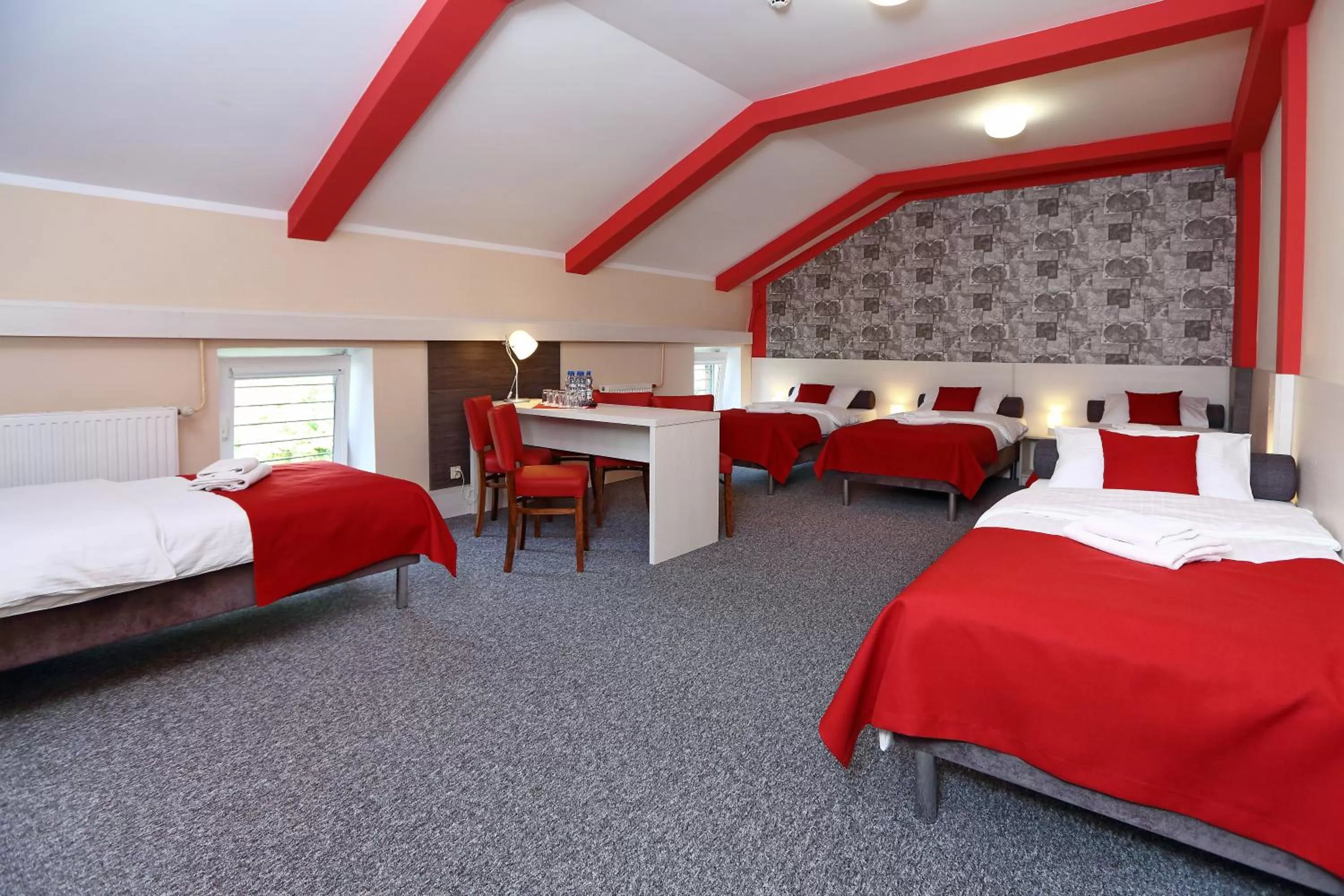 Bed in Hotel Przystanek Torun