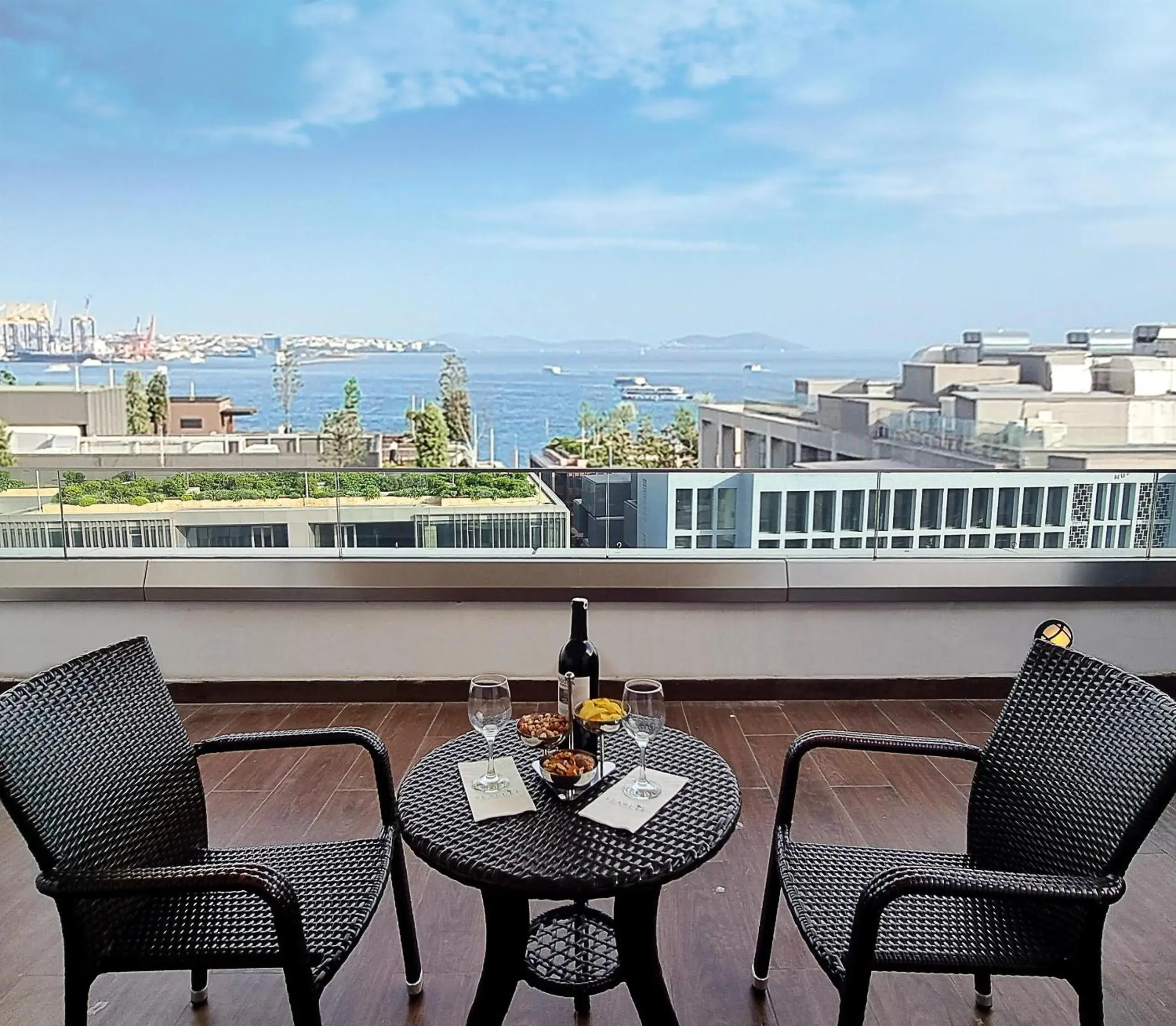 Balcony/Terrace in Port Bosphorus
