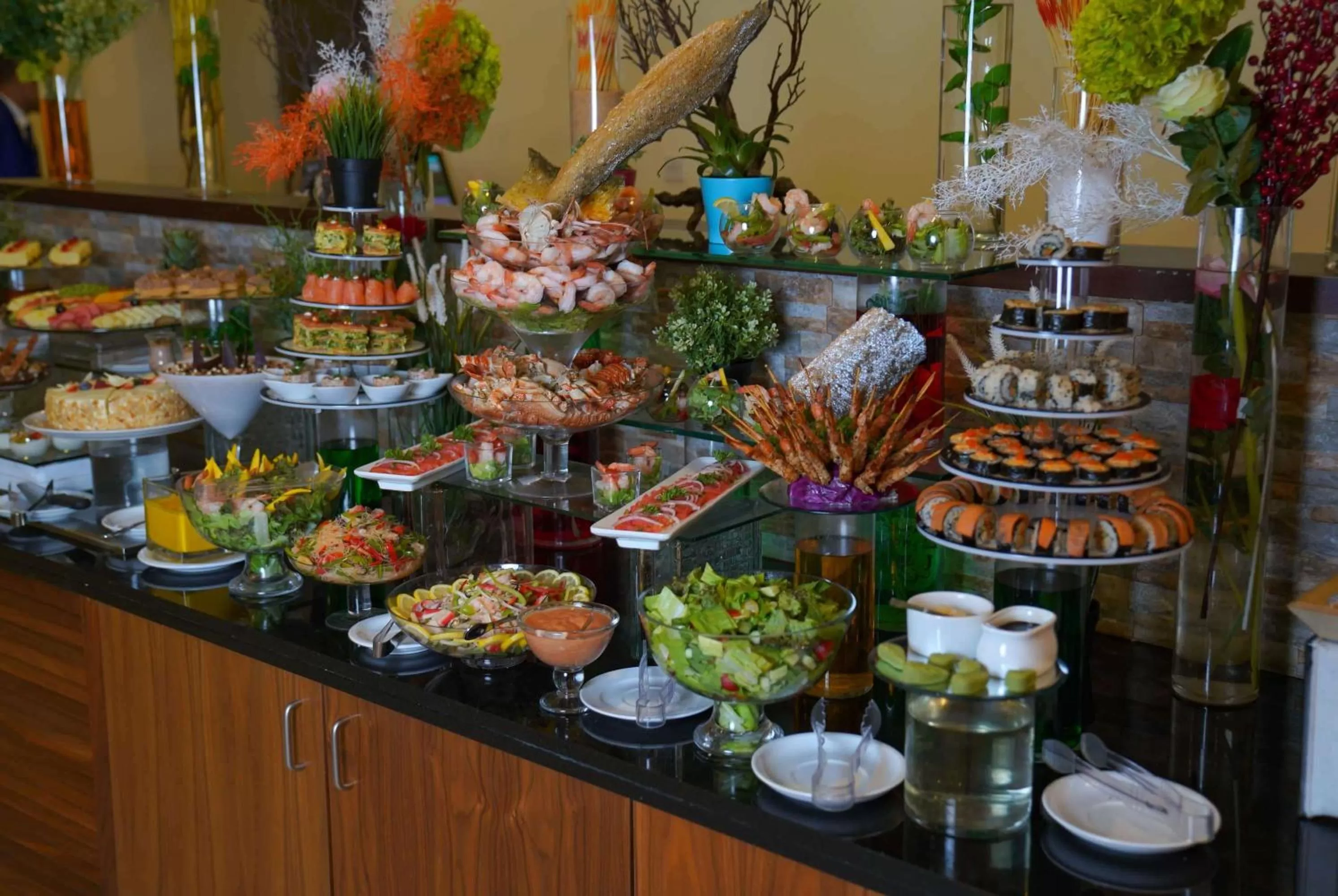 Restaurant/places to eat in Ramada Encore by Wyndham Kuwait Downtown