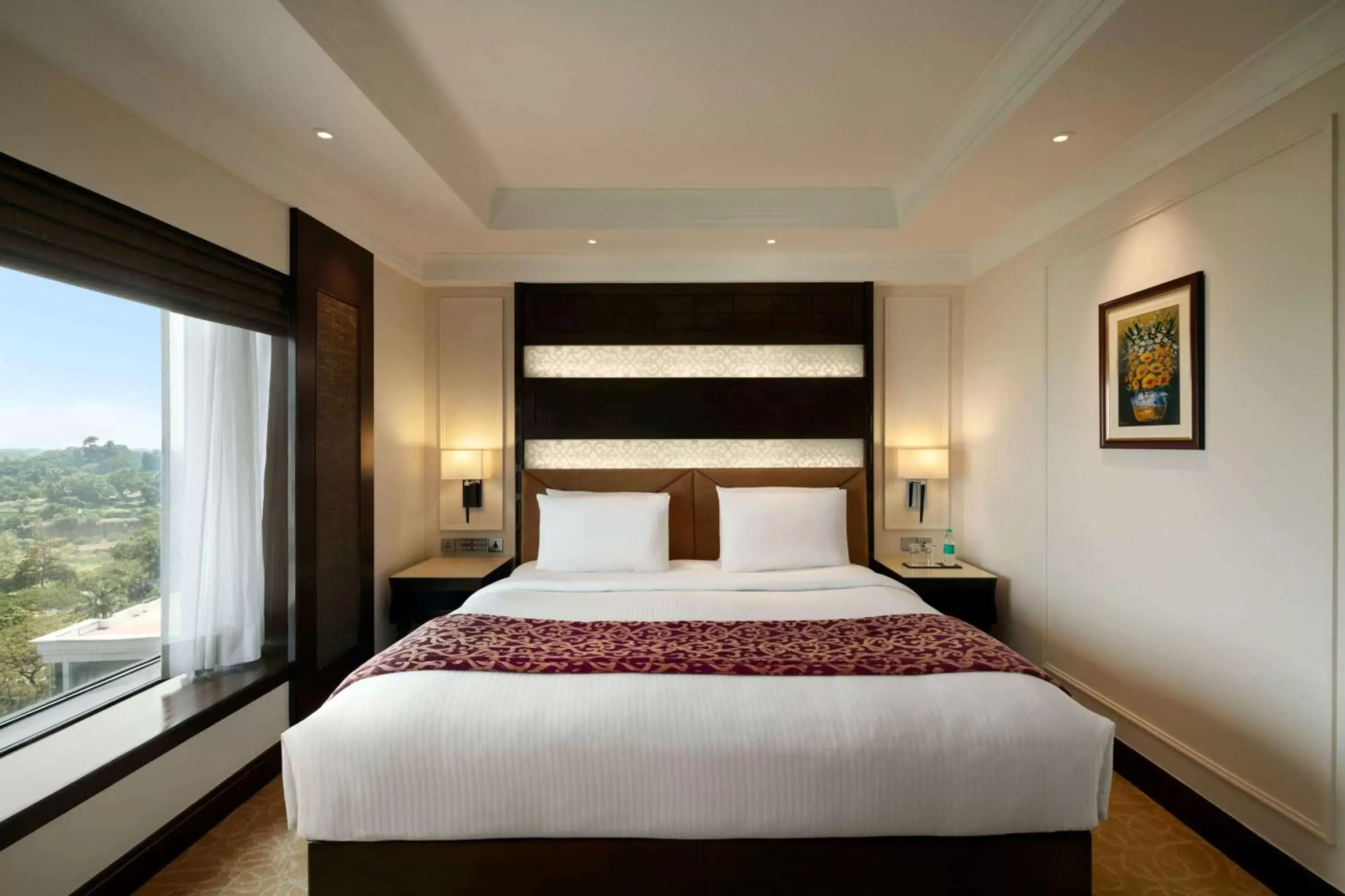 Photo of the whole room, Bed in Ramada Plaza Chennai