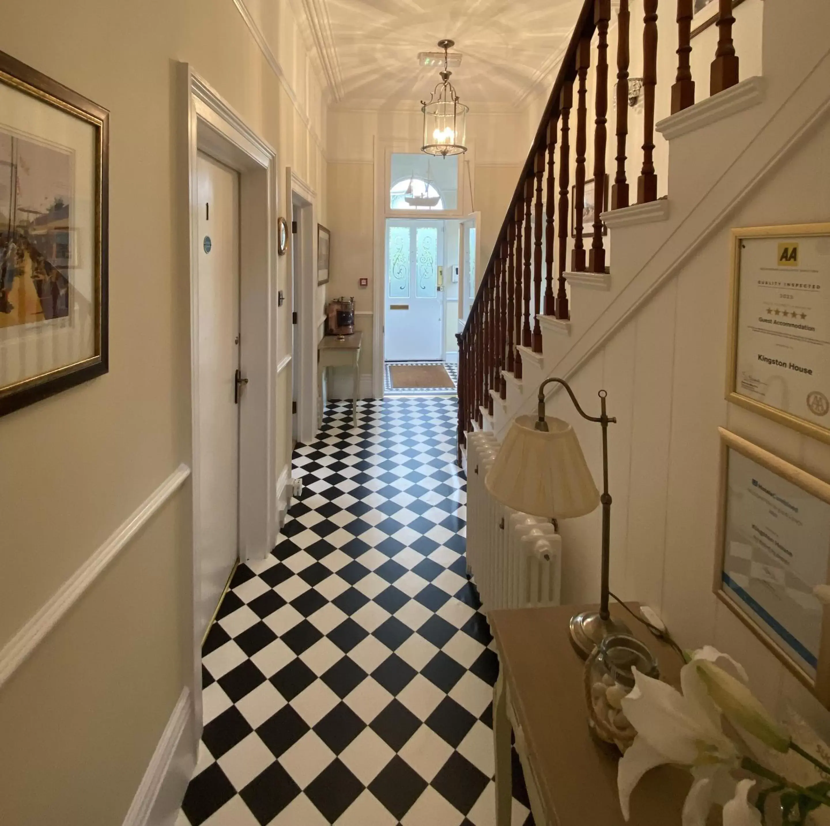 Lobby or reception in Kingston House