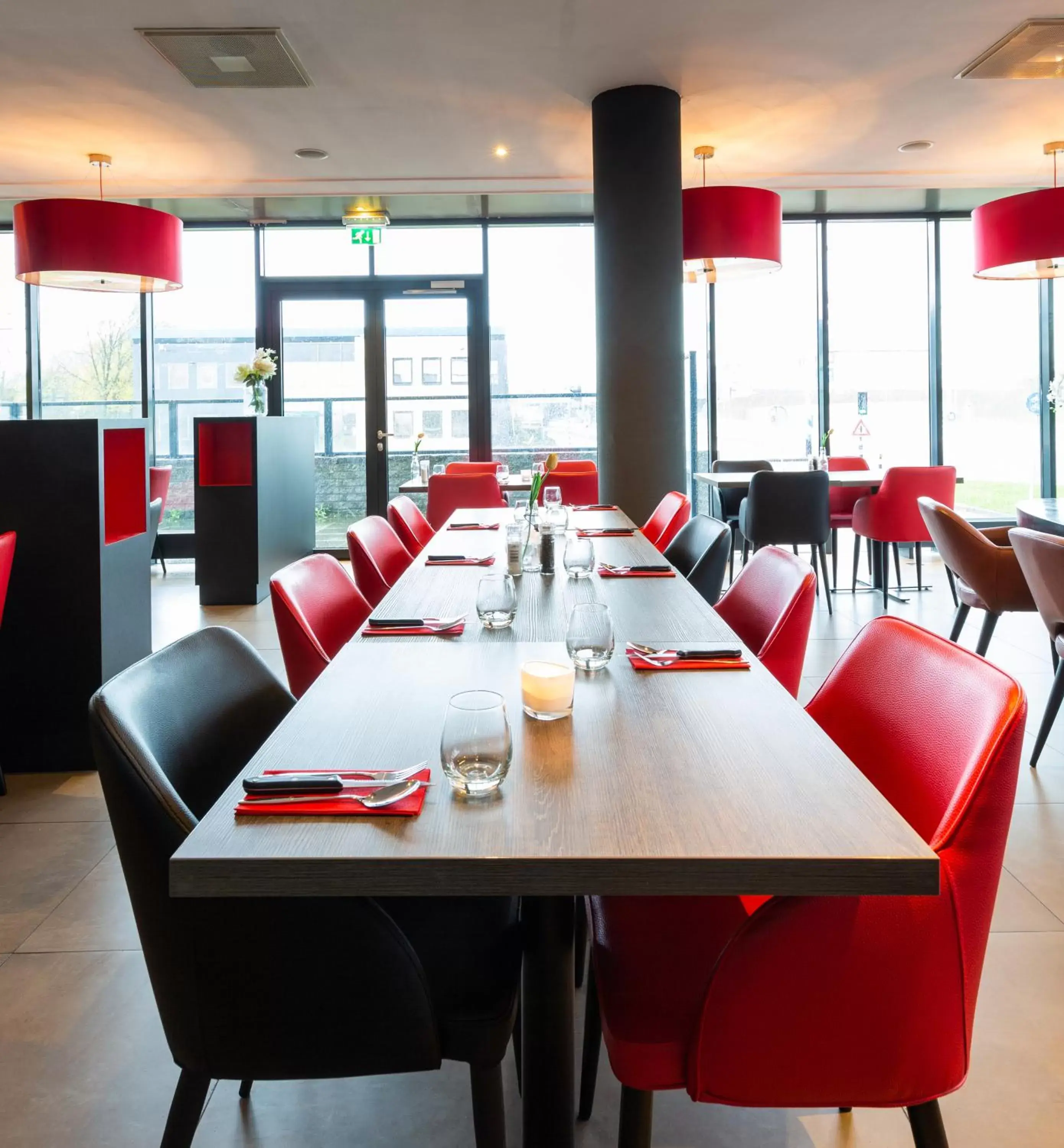 Restaurant/Places to Eat in Bastion Hotel Rotterdam Alexander
