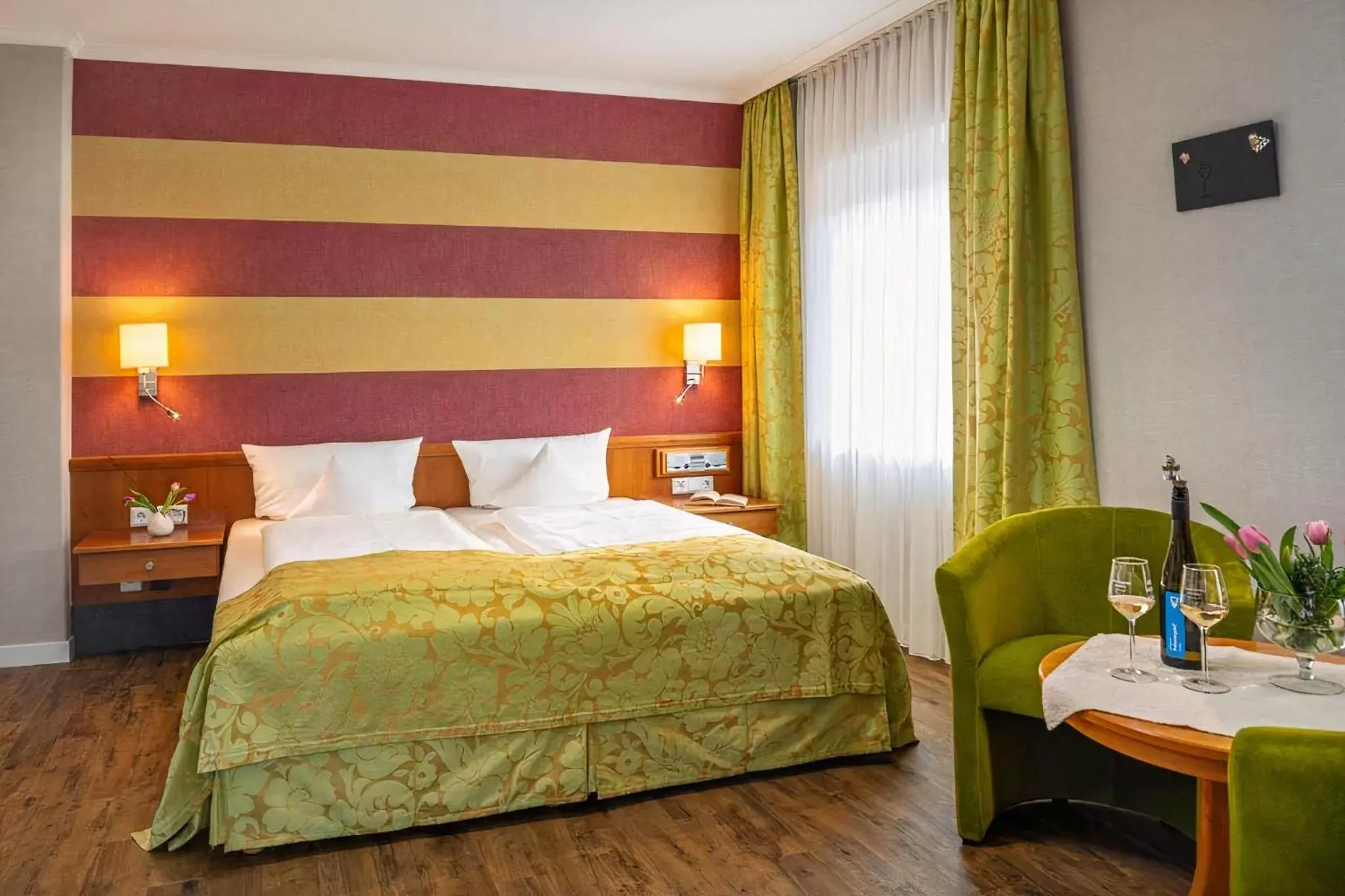 Standard Double Room in Weinhotel Landsknecht Standard Double Room in Weinhotel Landsknecht