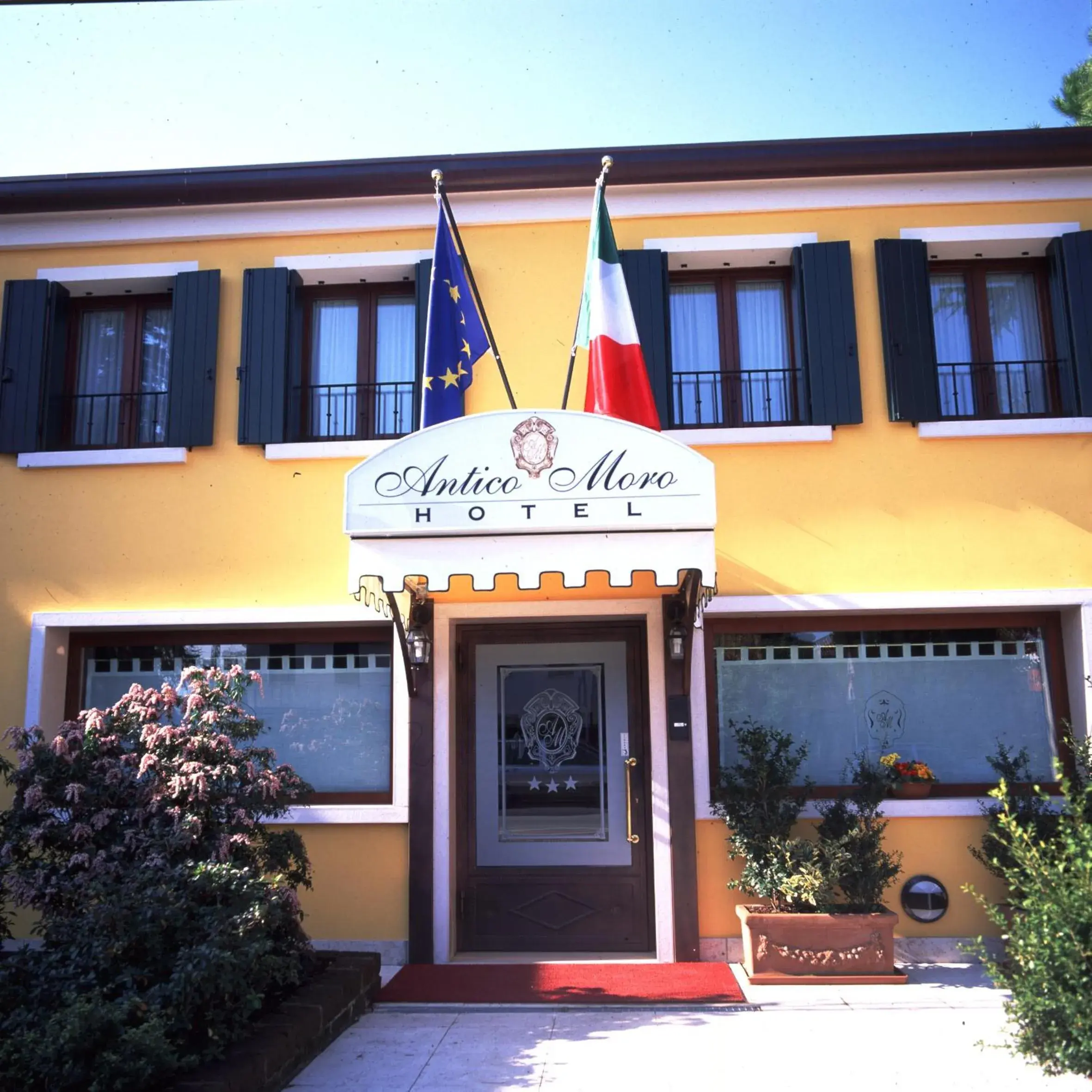 Facade/entrance, Property Building in Hotel Antico Moro