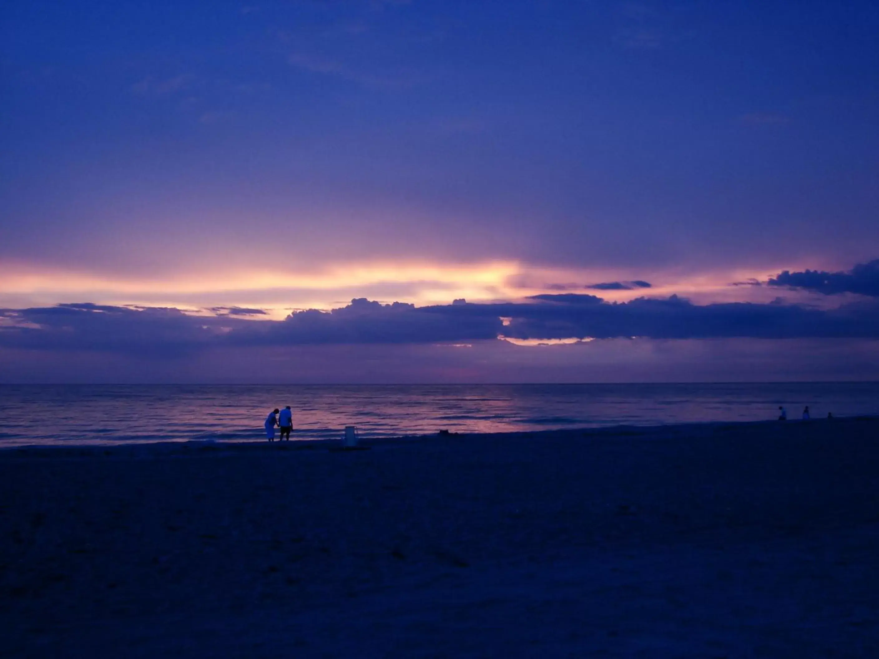 Sunset, Beach in Inn at Pelican Bay