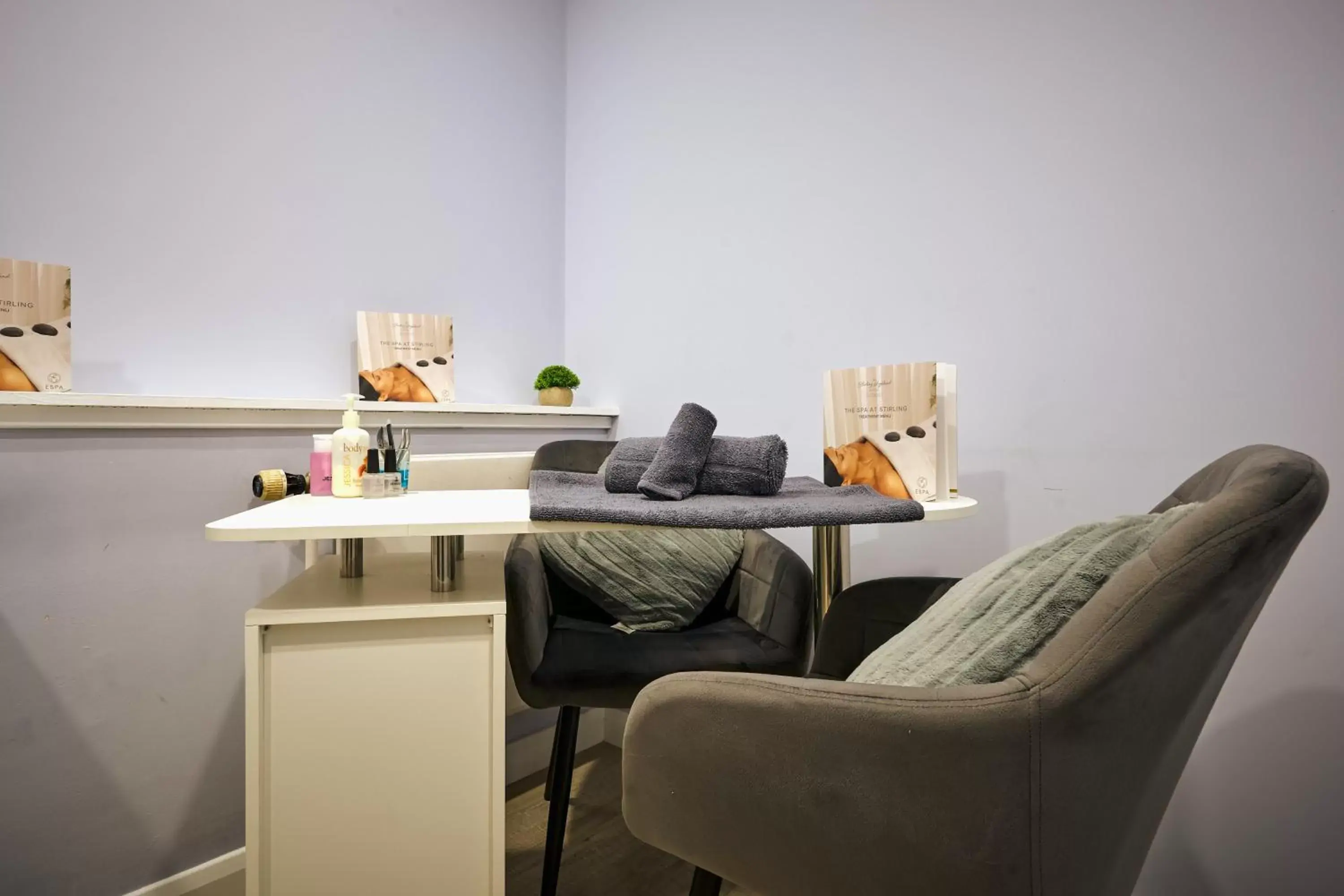 Spa and wellness centre/facilities in Stirling Highland Hotel- Part of the Cairn Collection Spa and wellness centre/facilities in Stirling Highland Hotel- Part of the Cairn Collection