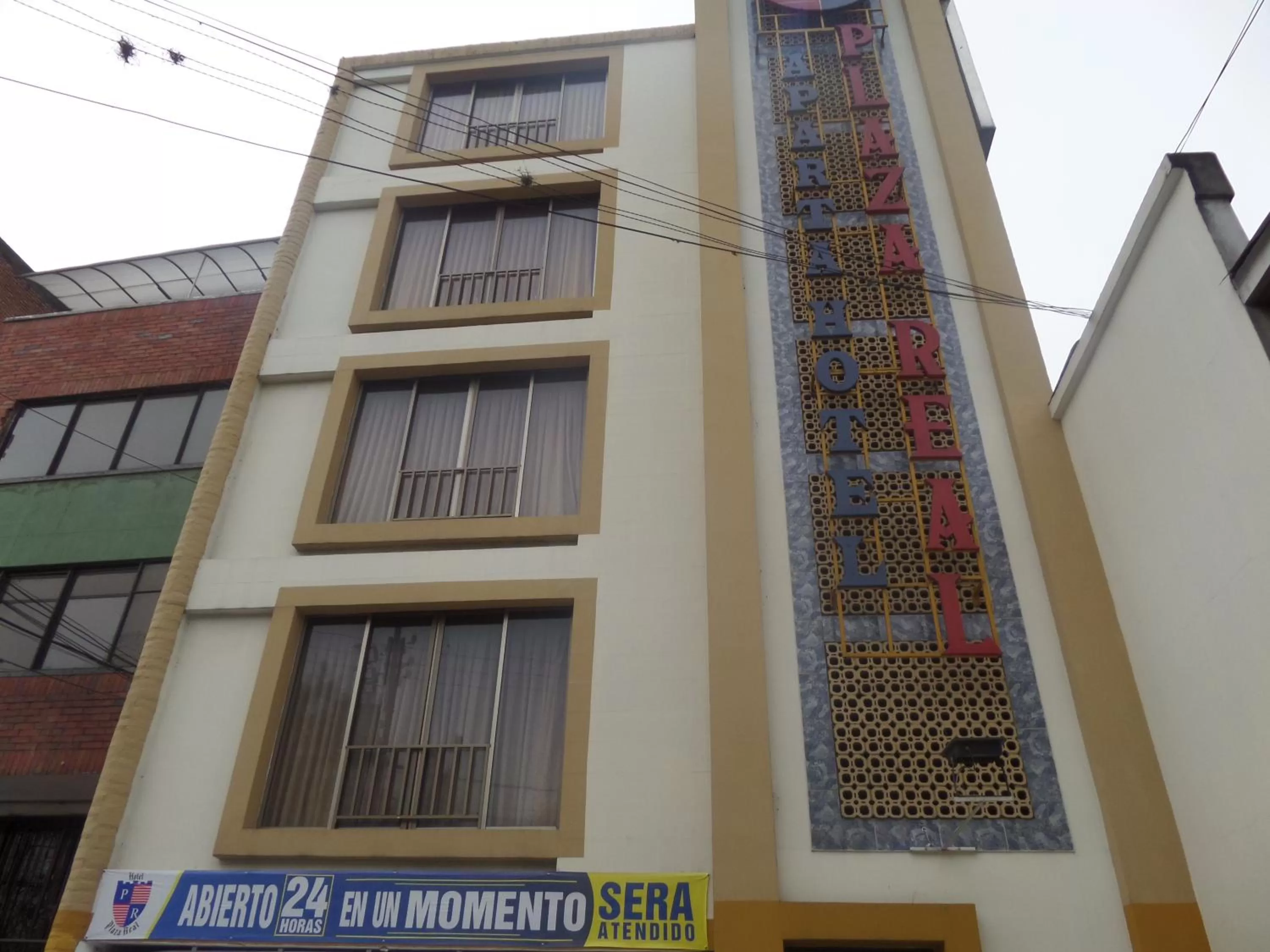 Property building in Aparta Hotel Plaza Real Norte