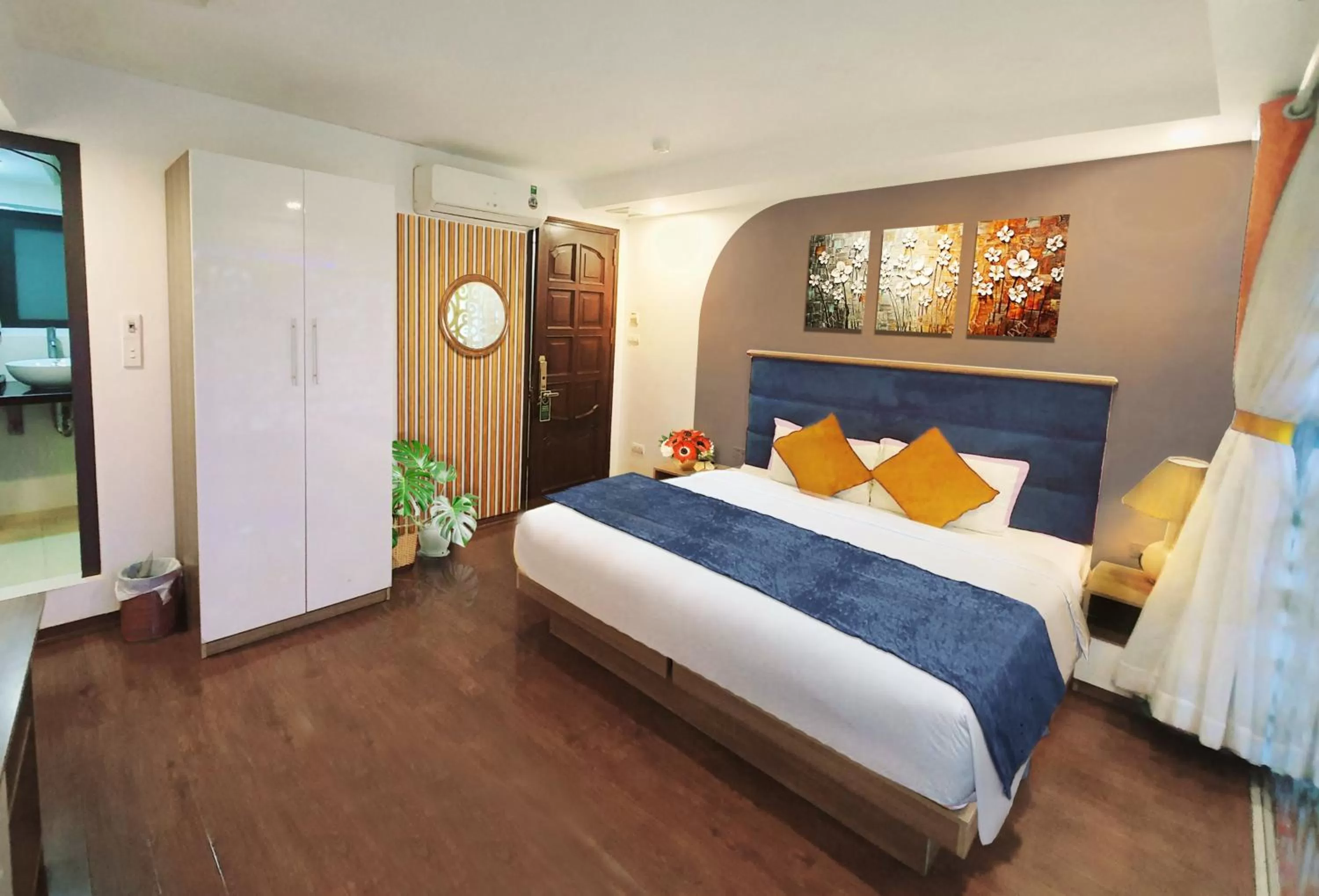 Bed in Hanoi Amorita Boutique Hotel & Travel