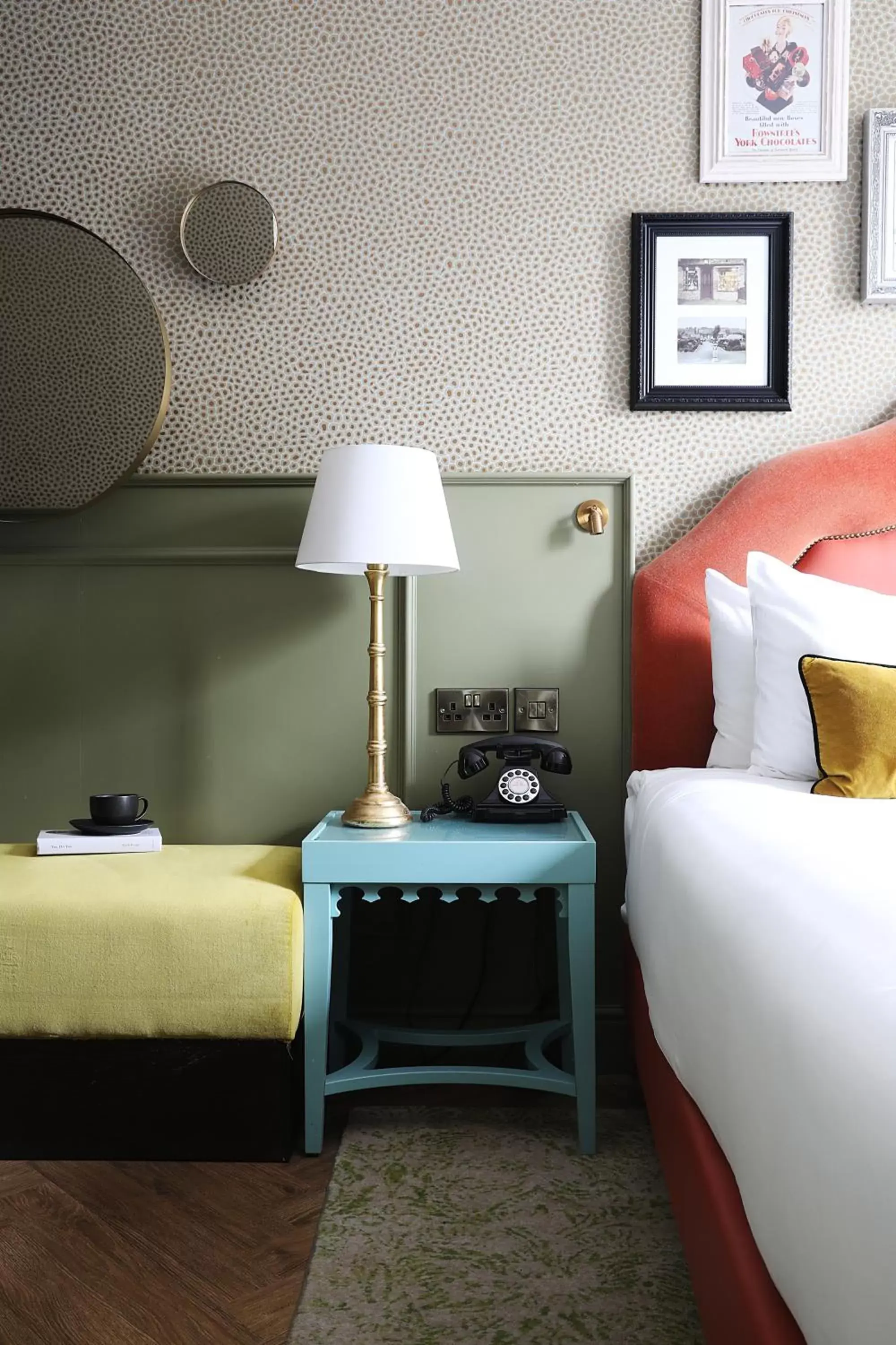 Bedroom, Bed in Elmbank Hotel - Part of The Cairn Collection