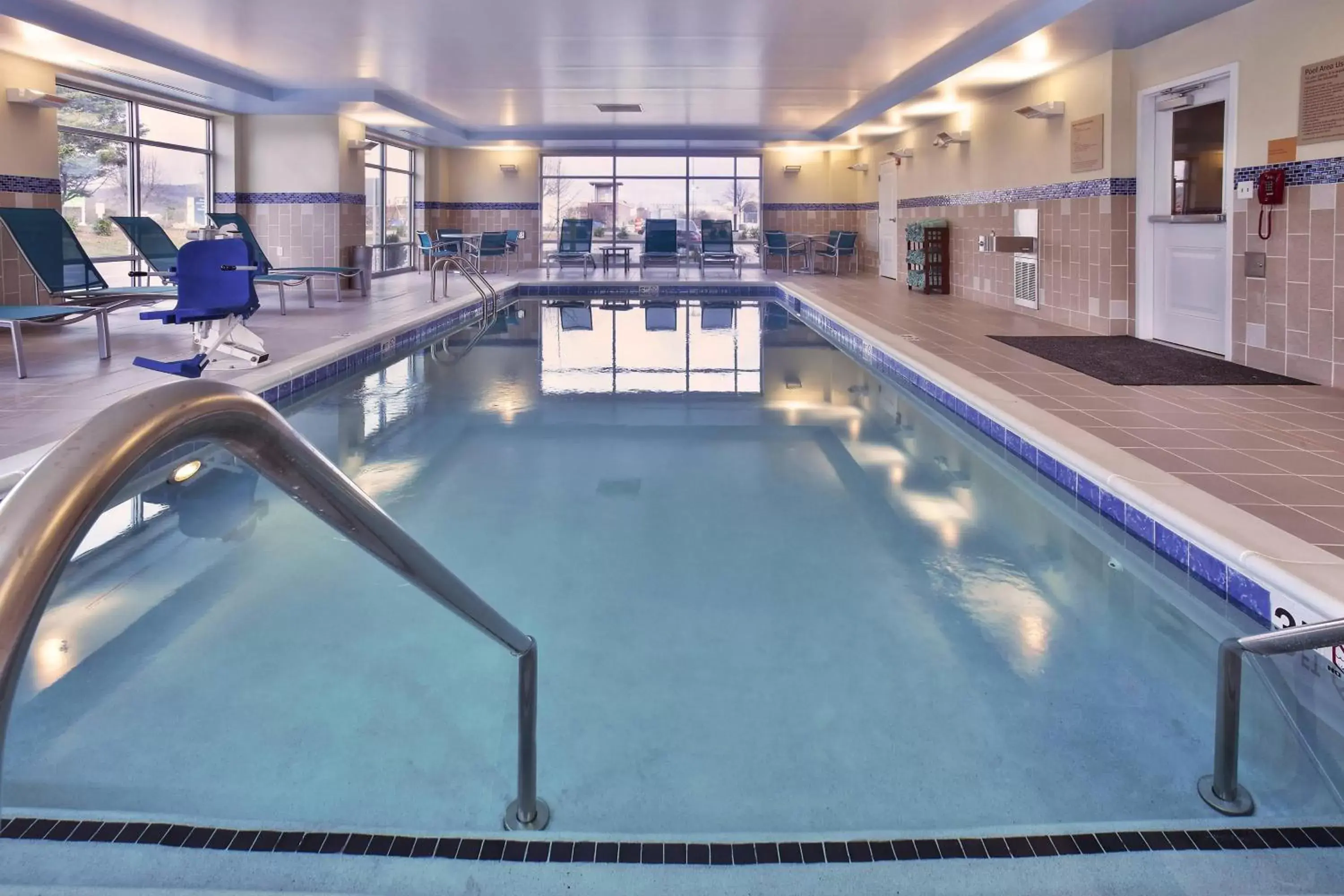 Swimming Pool in TownePlace Suites by Marriott Franklin Cool Springs