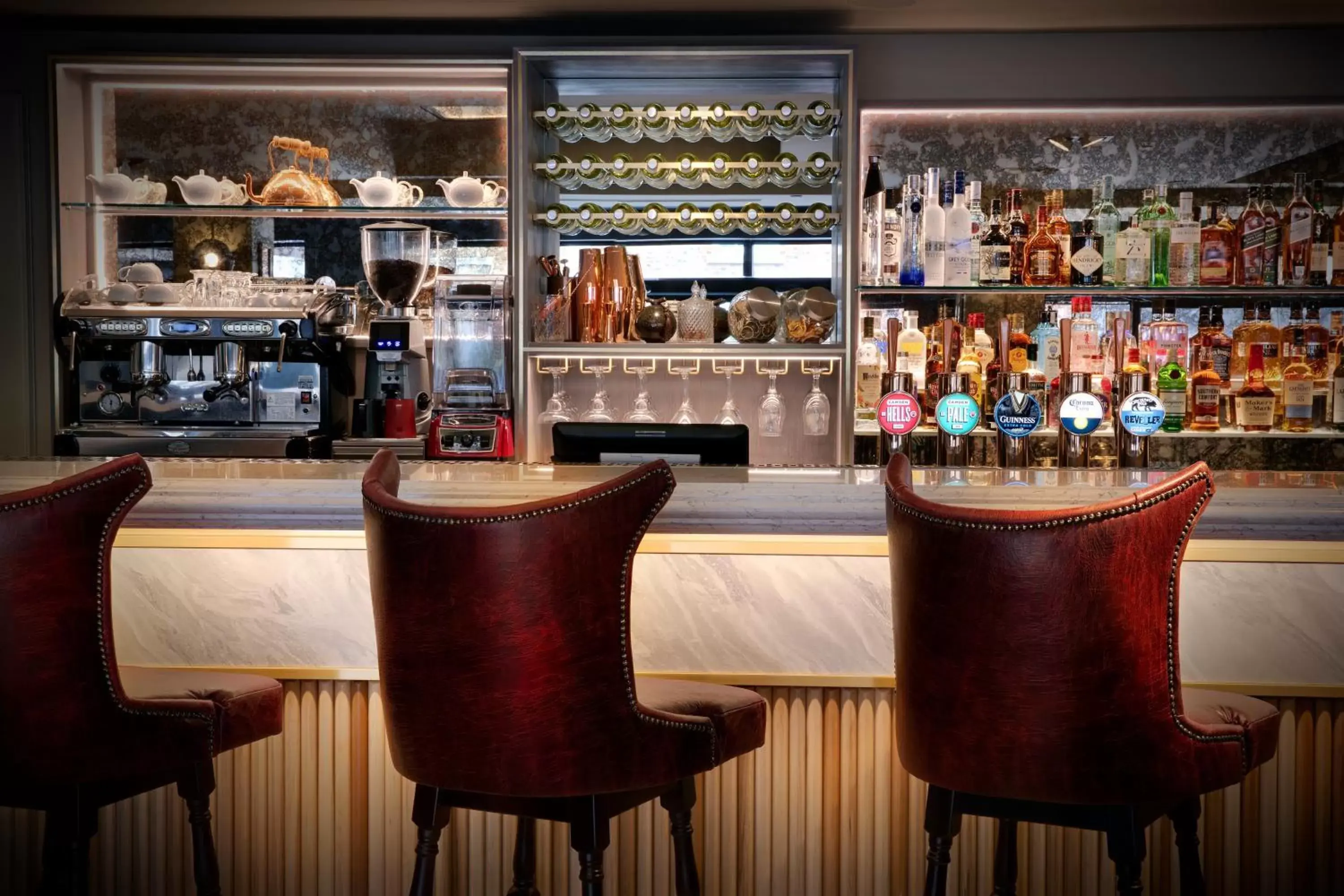 Lounge or bar, Lounge/Bar in Leonardo Royal Hotel London City - Tower of London