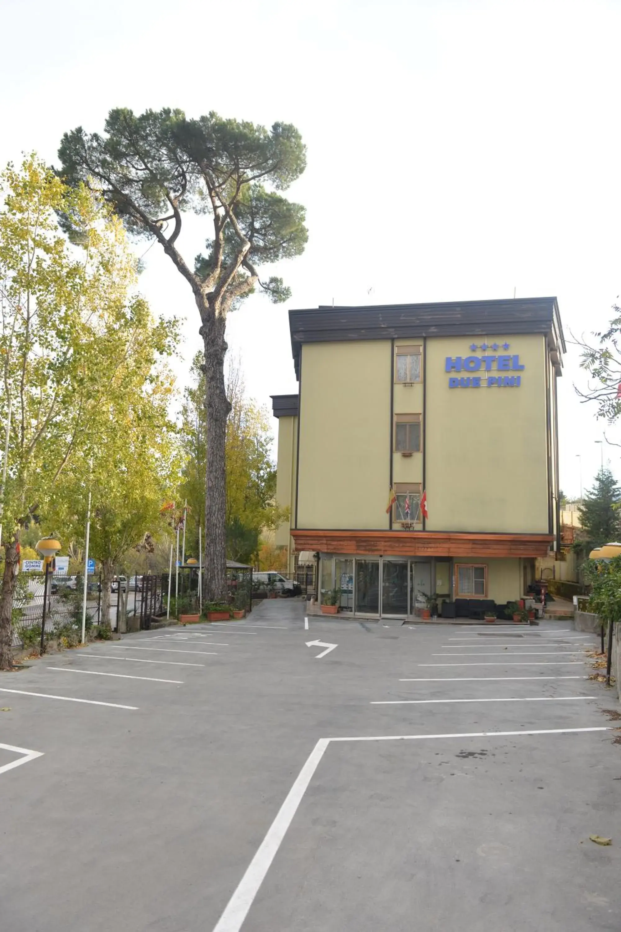 Property Building in Hotel Due Pini